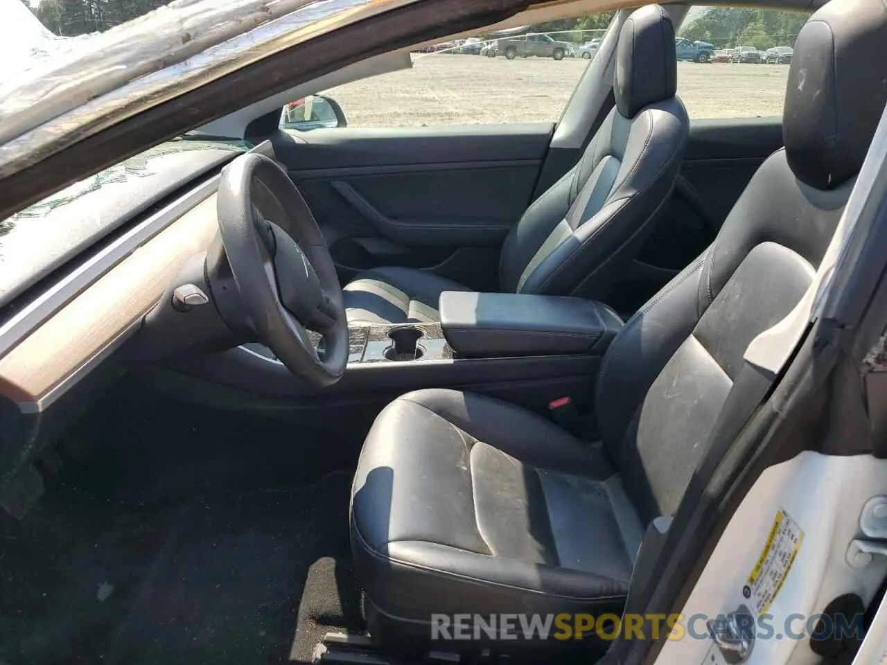 7 Photograph of a damaged car 5YJ3E1EA3LF706374 TESLA MODEL 3 2020
