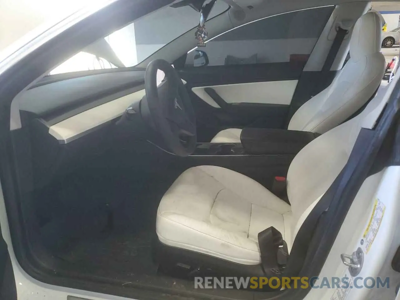 7 Photograph of a damaged car 5YJ3E1EA3LF741075 TESLA MODEL 3 2020