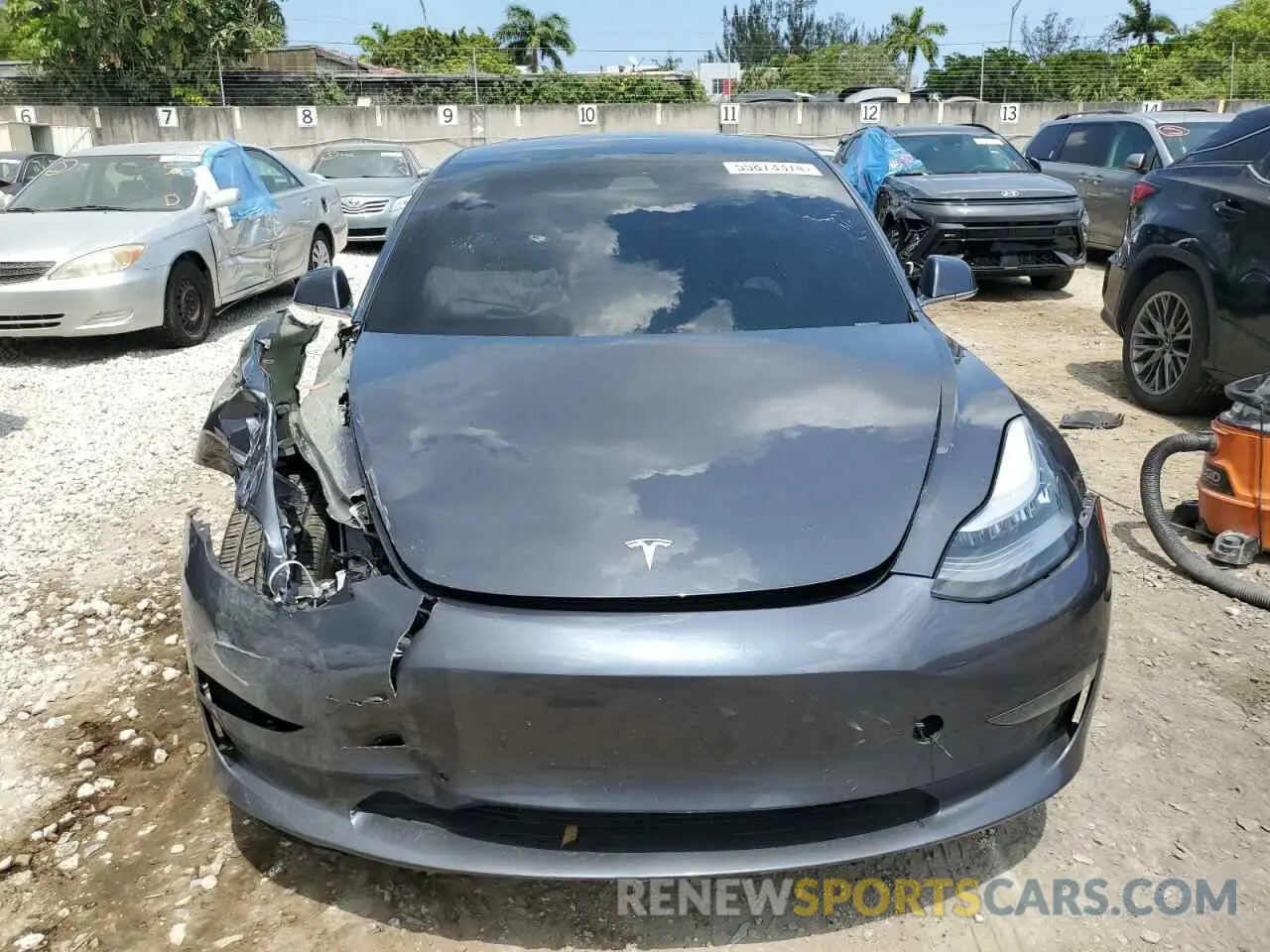 5 Photograph of a damaged car 5YJ3E1EA3LF745546 TESLA MODEL 3 2020