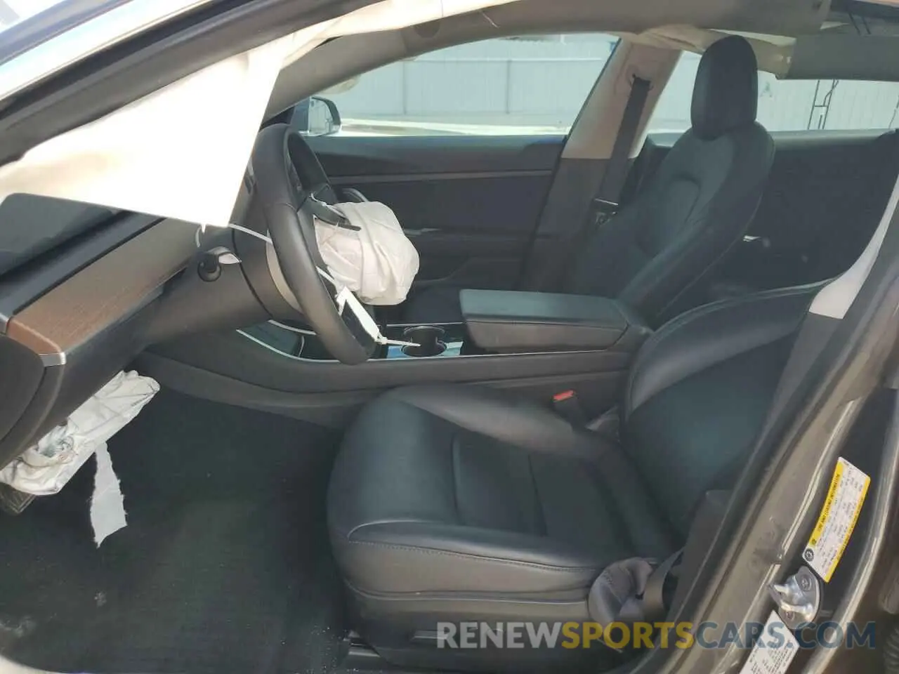 7 Photograph of a damaged car 5YJ3E1EA3LF745546 TESLA MODEL 3 2020