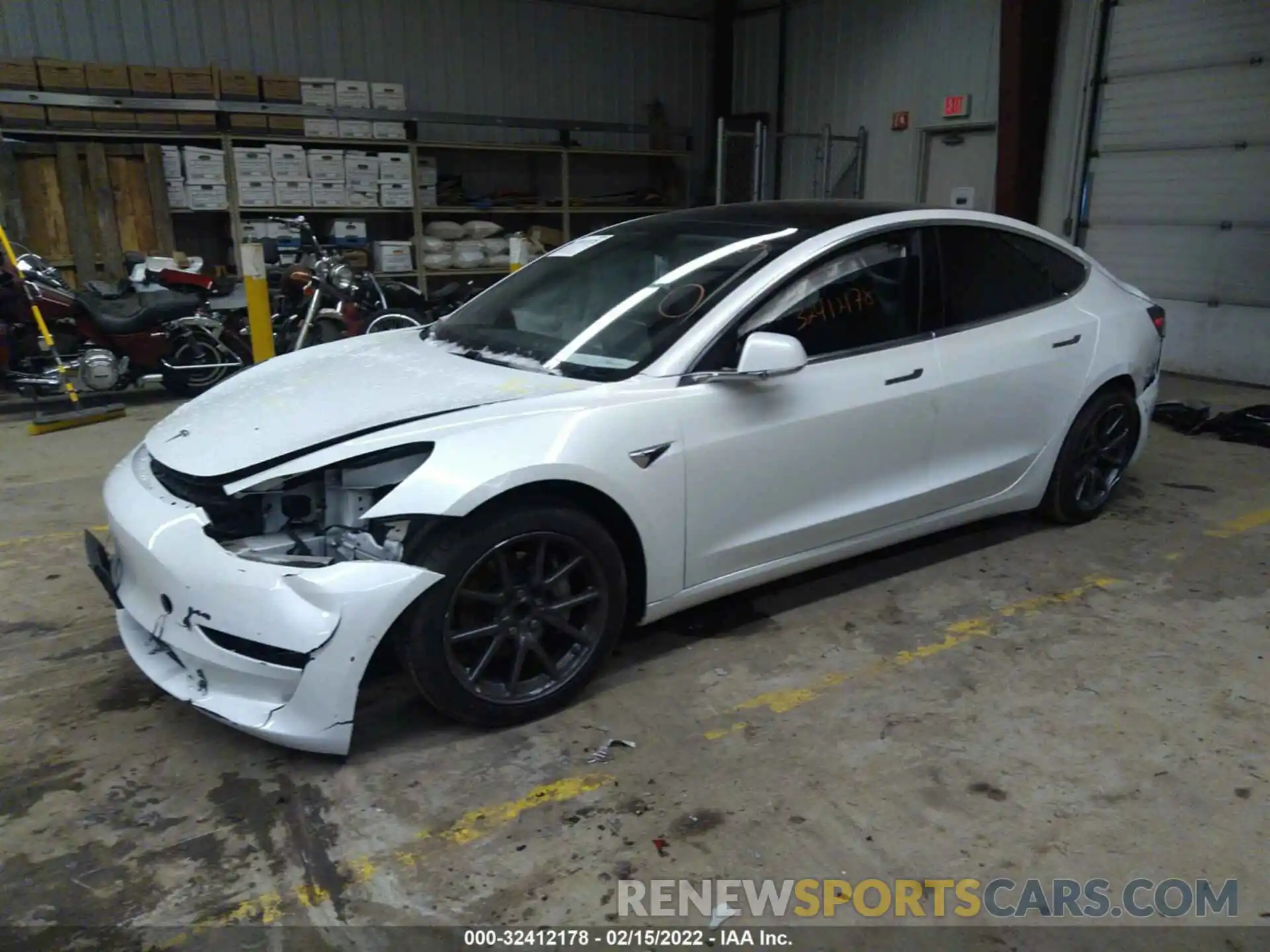 2 Photograph of a damaged car 5YJ3E1EA3LF747149 TESLA MODEL 3 2020