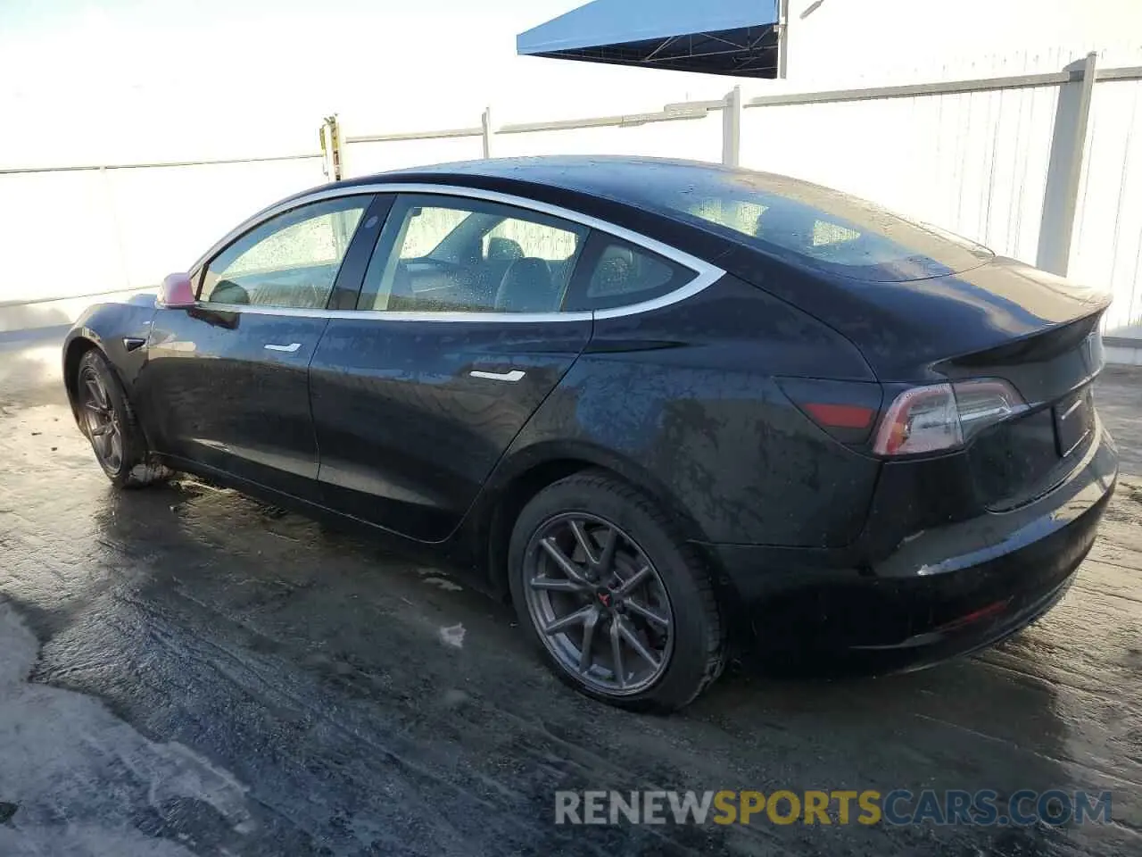 2 Photograph of a damaged car 5YJ3E1EA3LF784699 TESLA MODEL 3 2020