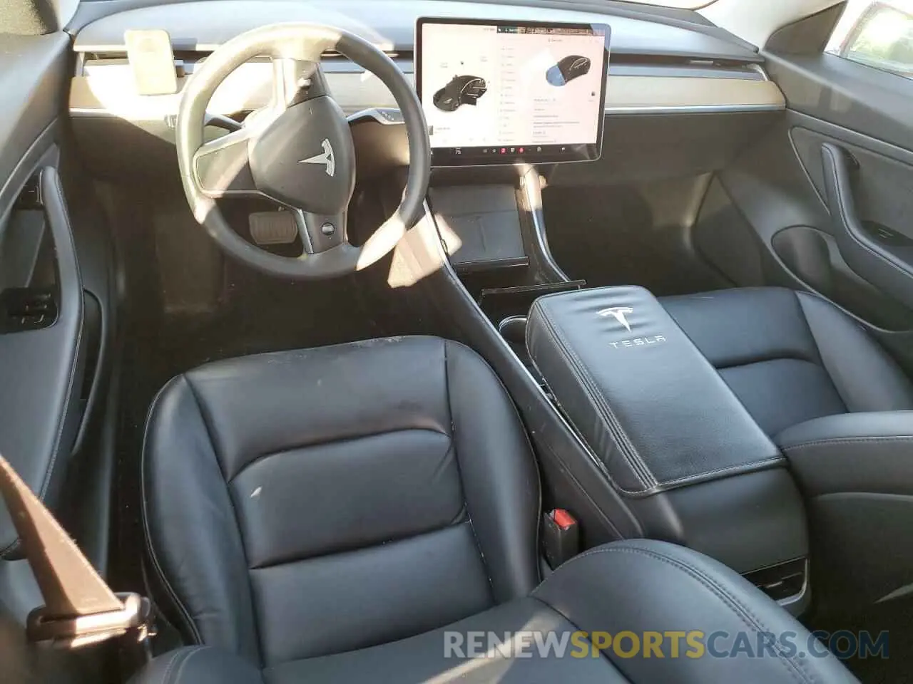 8 Photograph of a damaged car 5YJ3E1EA3LF784699 TESLA MODEL 3 2020