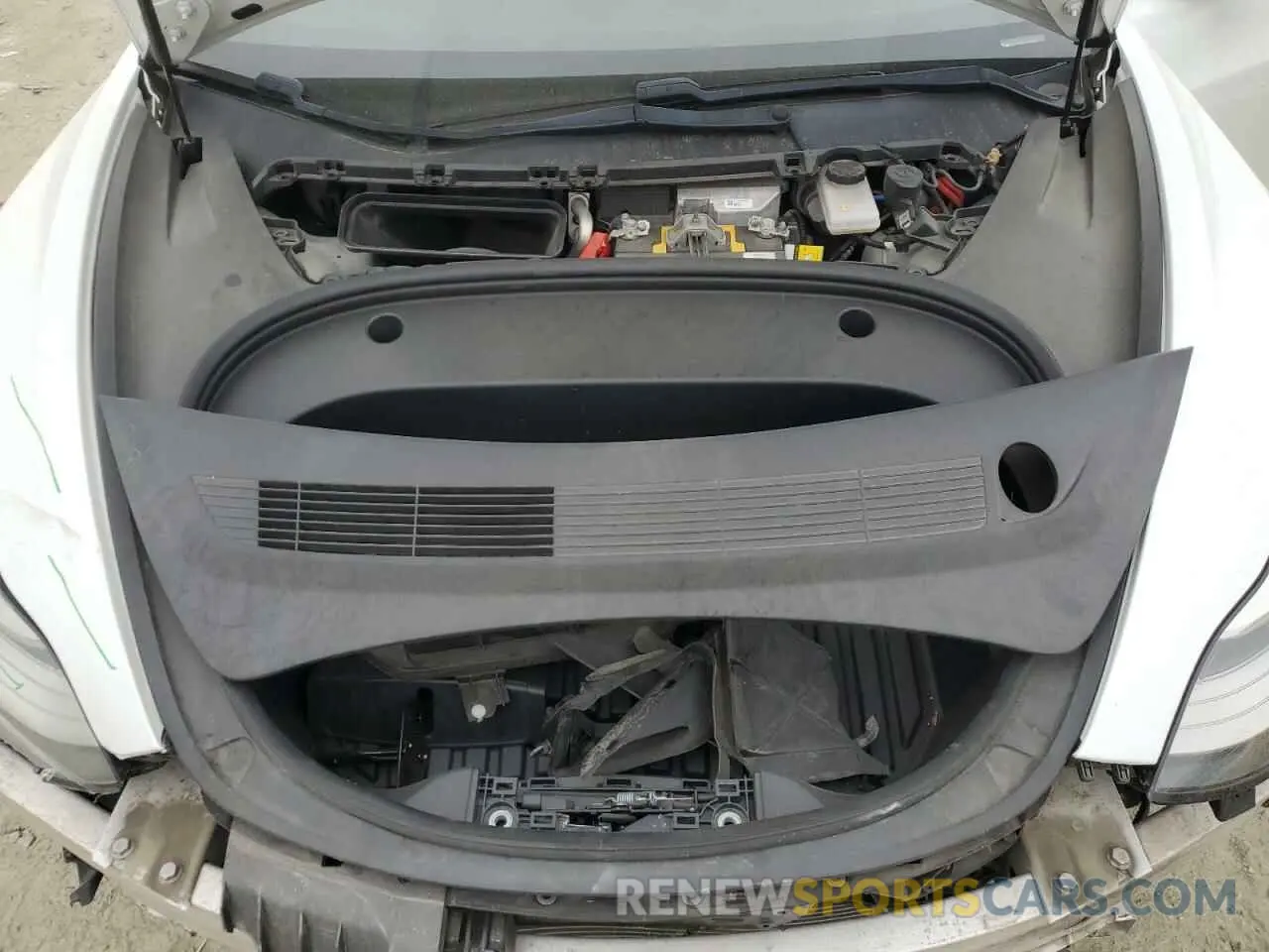 13 Photograph of a damaged car 5YJ3E1EA3LF785240 TESLA MODEL 3 2020