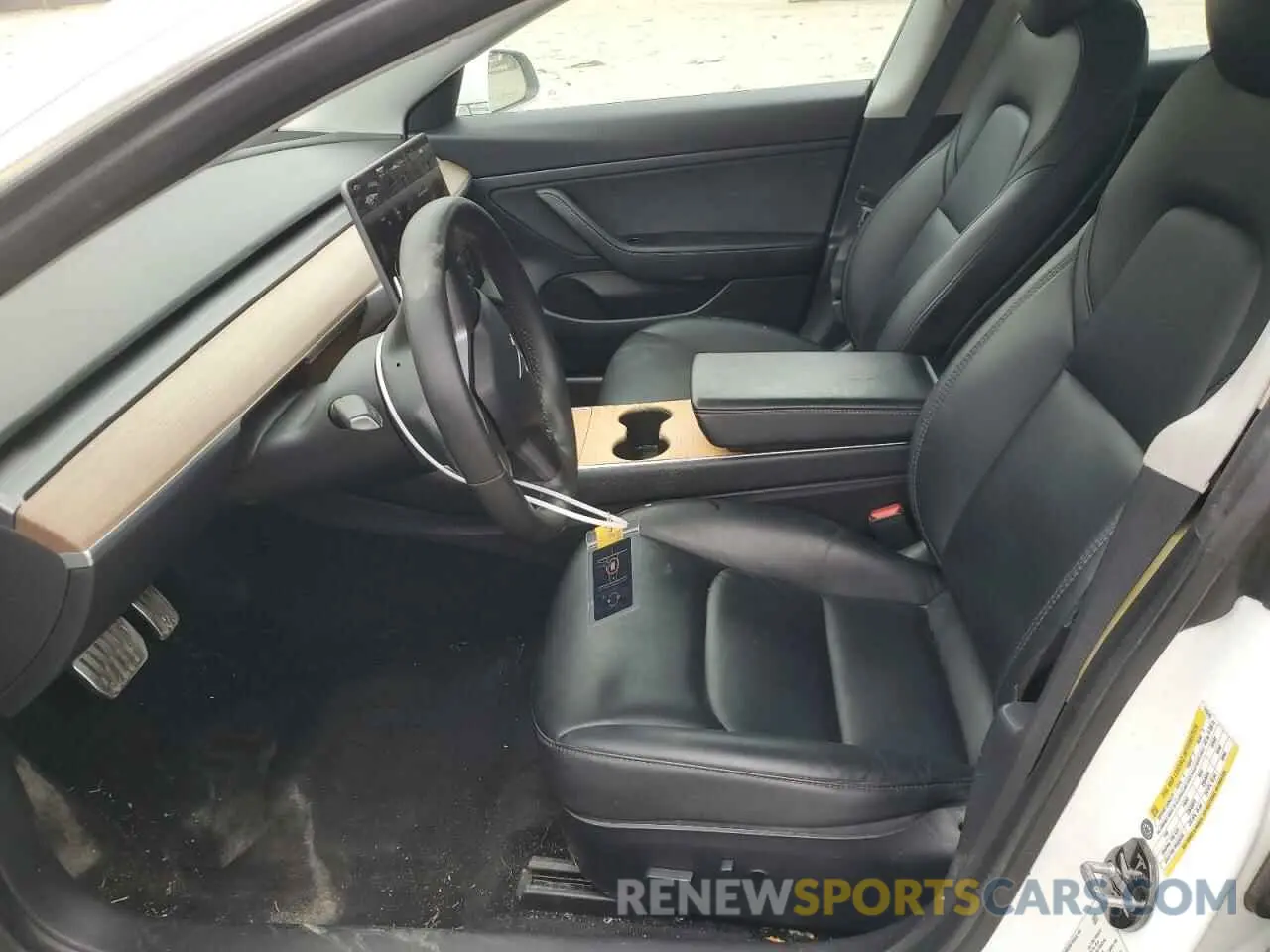 7 Photograph of a damaged car 5YJ3E1EA3LF785240 TESLA MODEL 3 2020