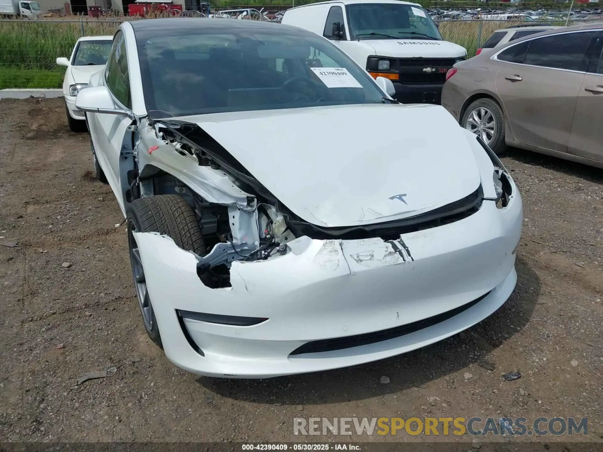 6 Photograph of a damaged car 5YJ3E1EA3LF794276 TESLA MODEL 3 2020