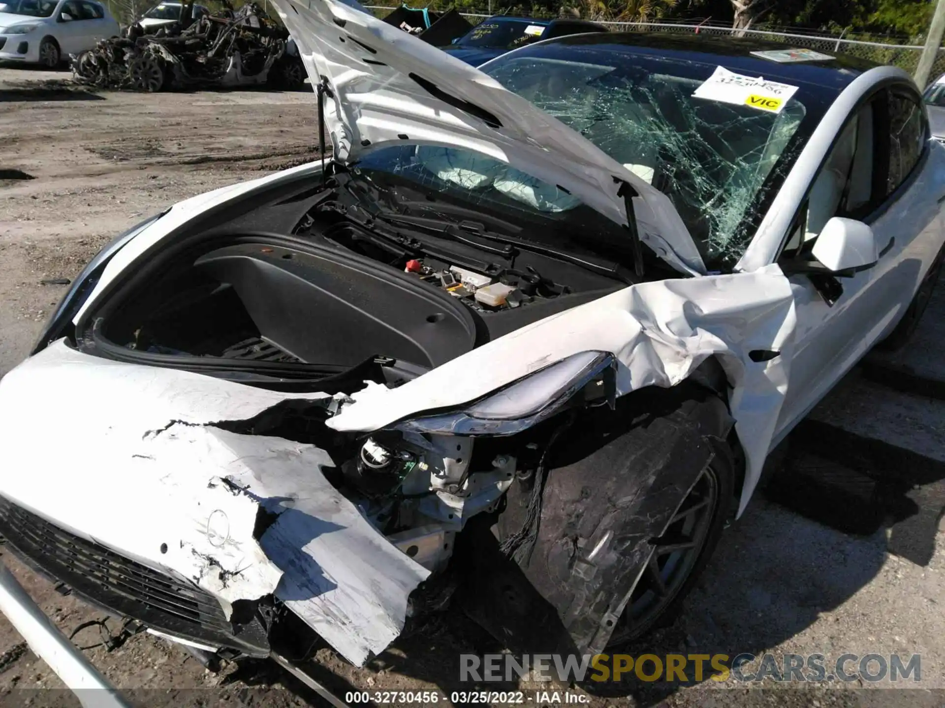 6 Photograph of a damaged car 5YJ3E1EA3LF802568 TESLA MODEL 3 2020