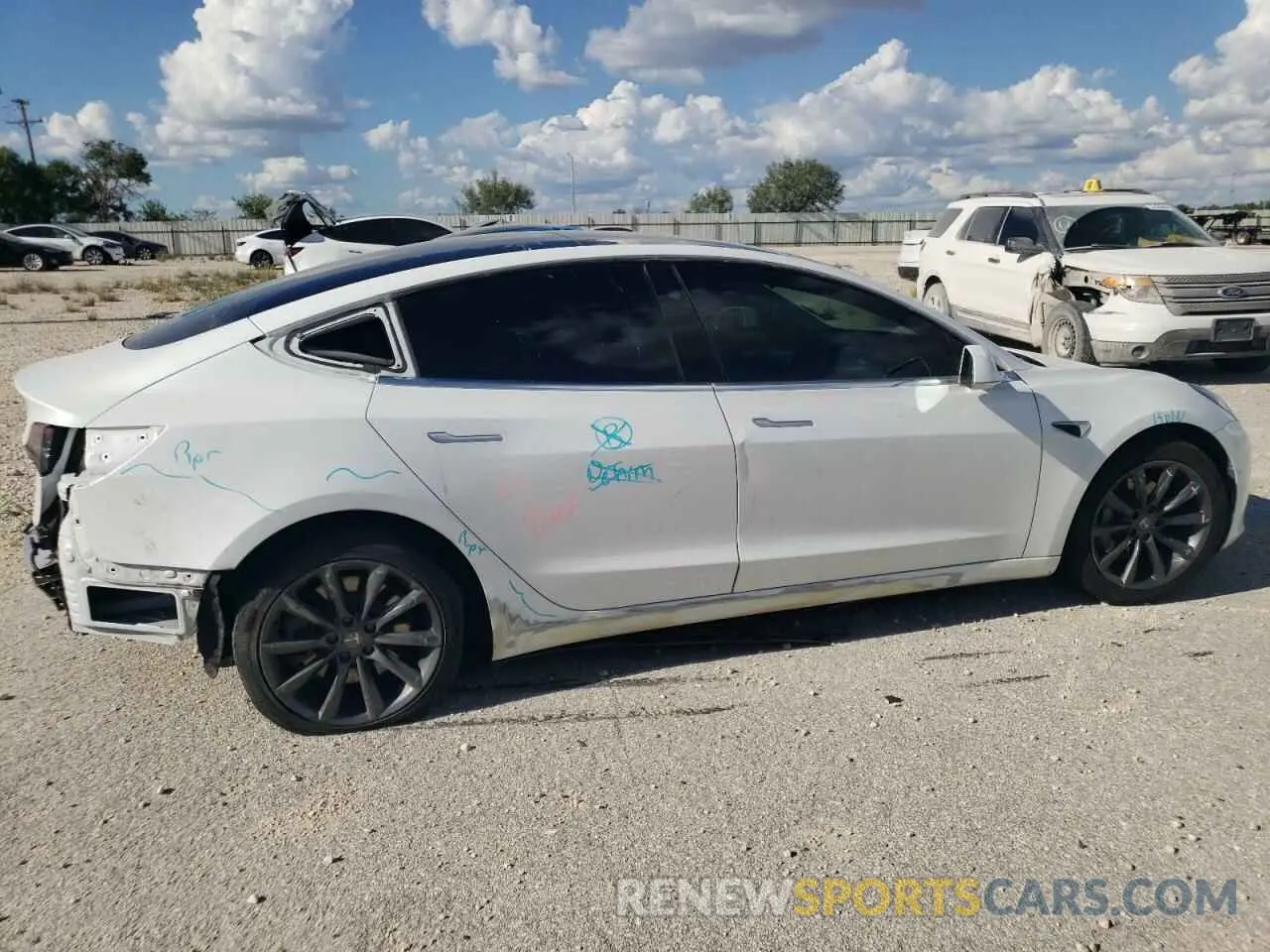 3 Photograph of a damaged car 5YJ3E1EA3LF804966 TESLA MODEL 3 2020