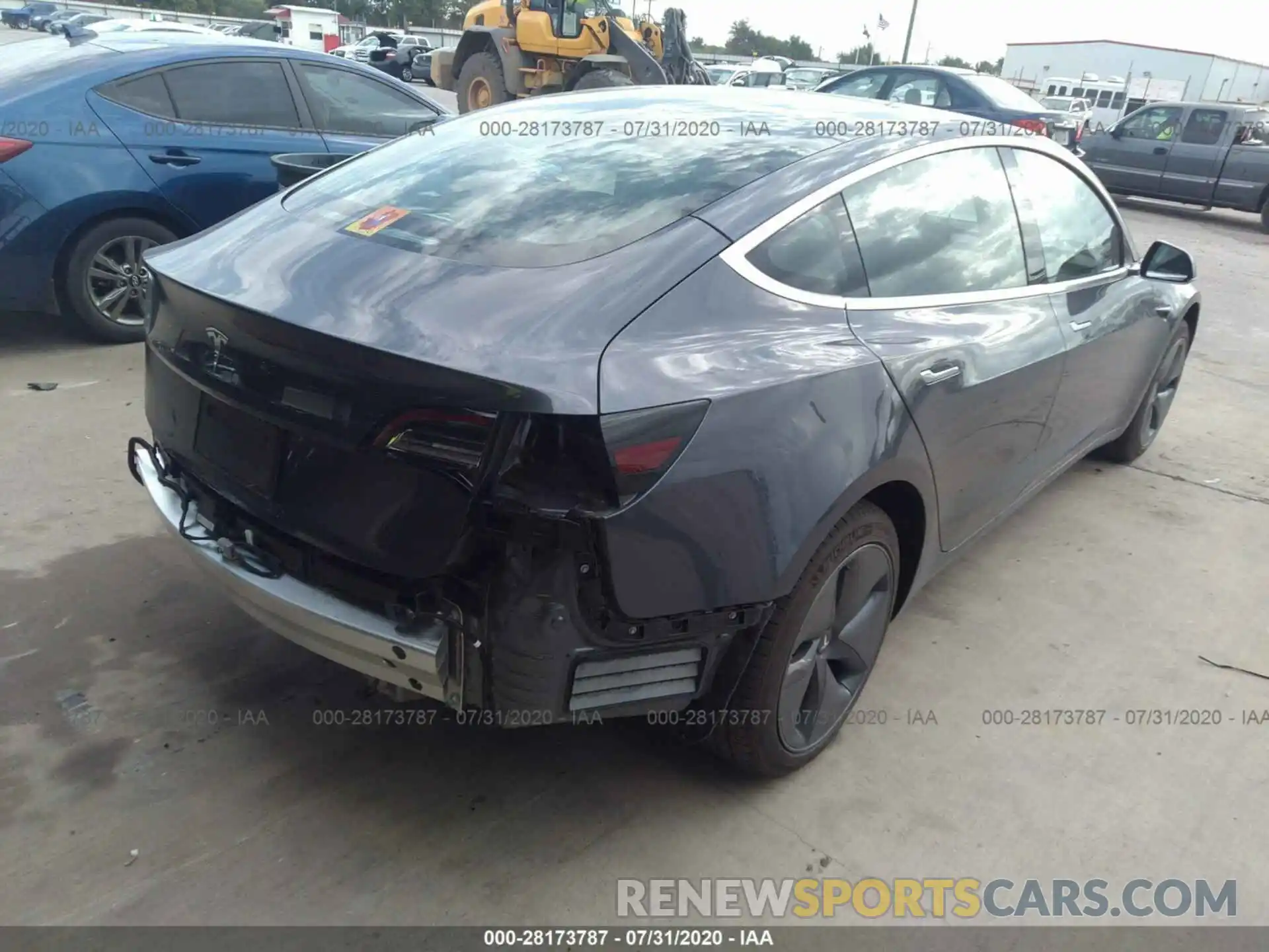 4 Photograph of a damaged car 5YJ3E1EA4LF495928 TESLA MODEL 3 2020