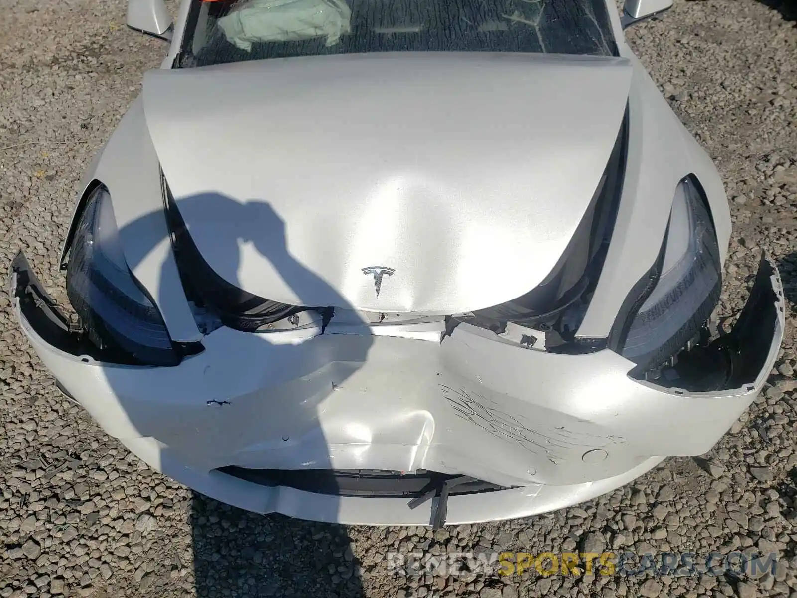 7 Photograph of a damaged car 5YJ3E1EA4LF504949 TESLA MODEL 3 2020