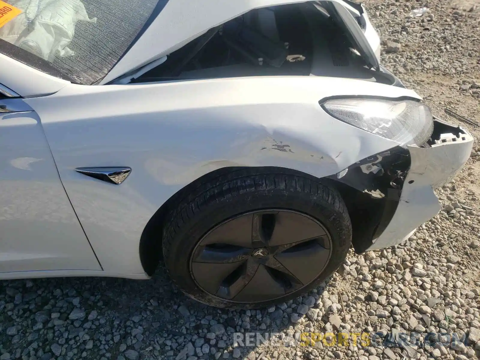 9 Photograph of a damaged car 5YJ3E1EA4LF504949 TESLA MODEL 3 2020