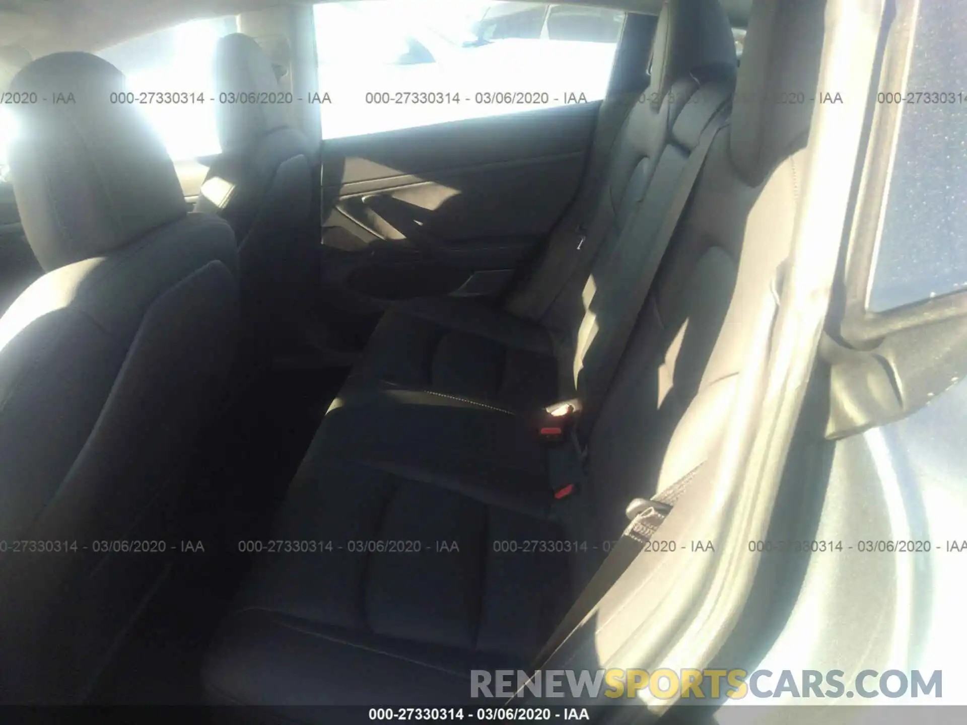 8 Photograph of a damaged car 5YJ3E1EA4LF590263 TESLA MODEL 3 2020