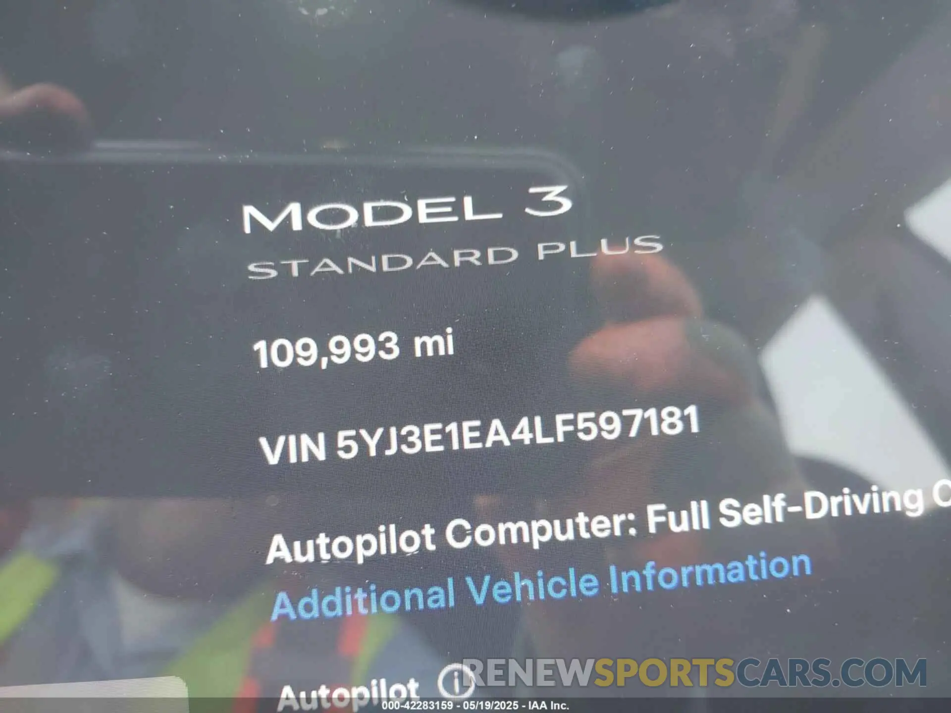 14 Photograph of a damaged car 5YJ3E1EA4LF597181 TESLA MODEL 3 2020