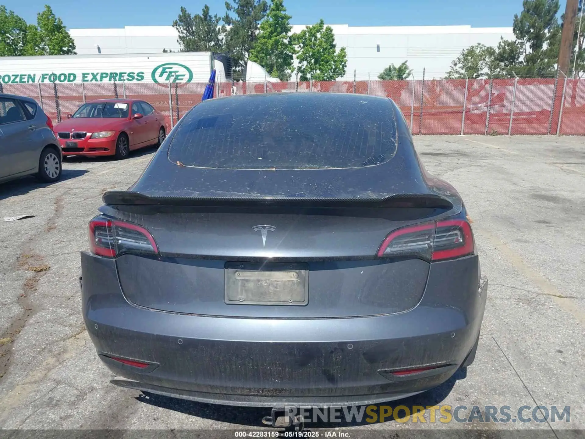 15 Photograph of a damaged car 5YJ3E1EA4LF597181 TESLA MODEL 3 2020