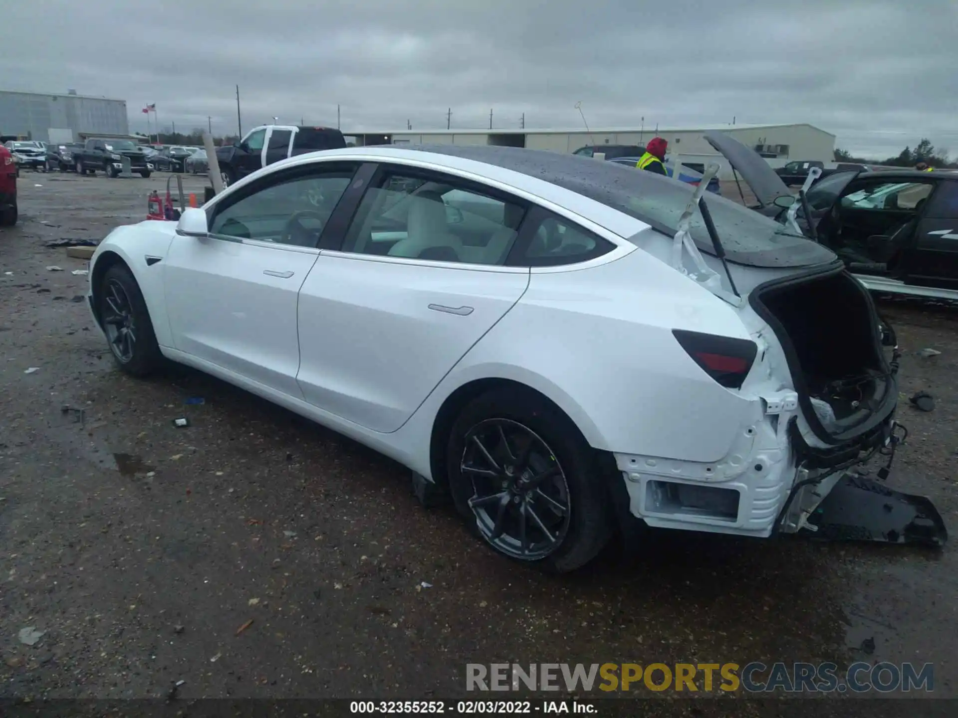 3 Photograph of a damaged car 5YJ3E1EA4LF599111 TESLA MODEL 3 2020