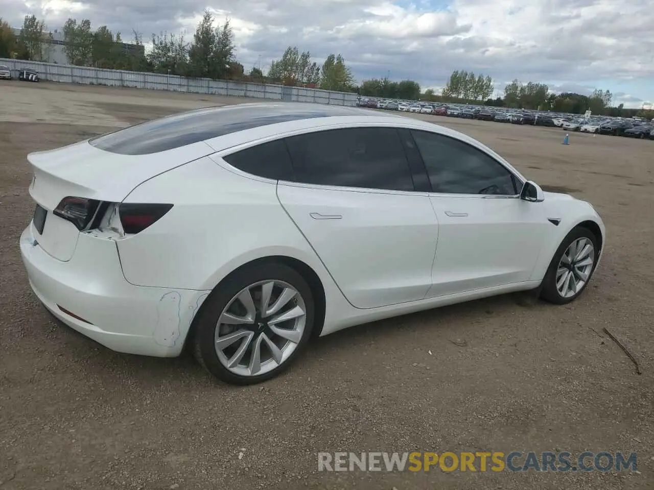 3 Photograph of a damaged car 5YJ3E1EA4LF609474 TESLA MODEL 3 2020