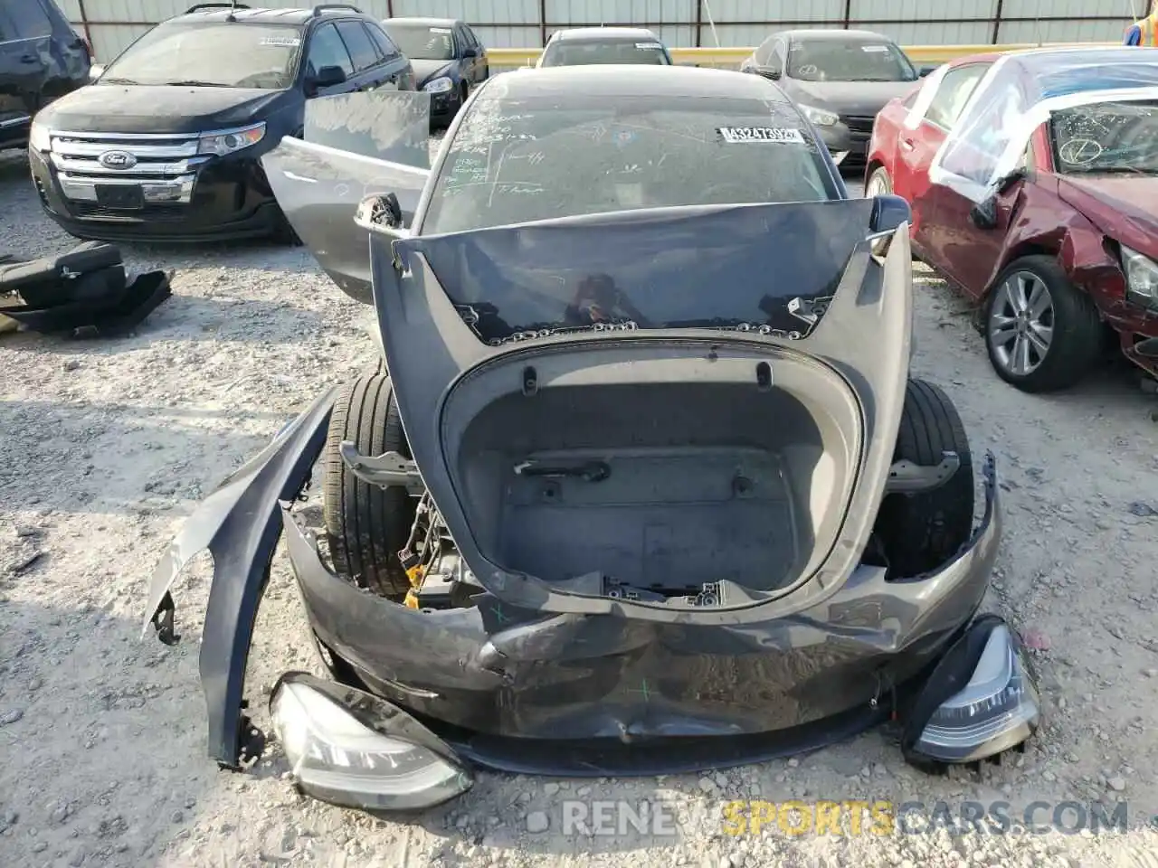 9 Photograph of a damaged car 5YJ3E1EA4LF611502 TESLA MODEL 3 2020