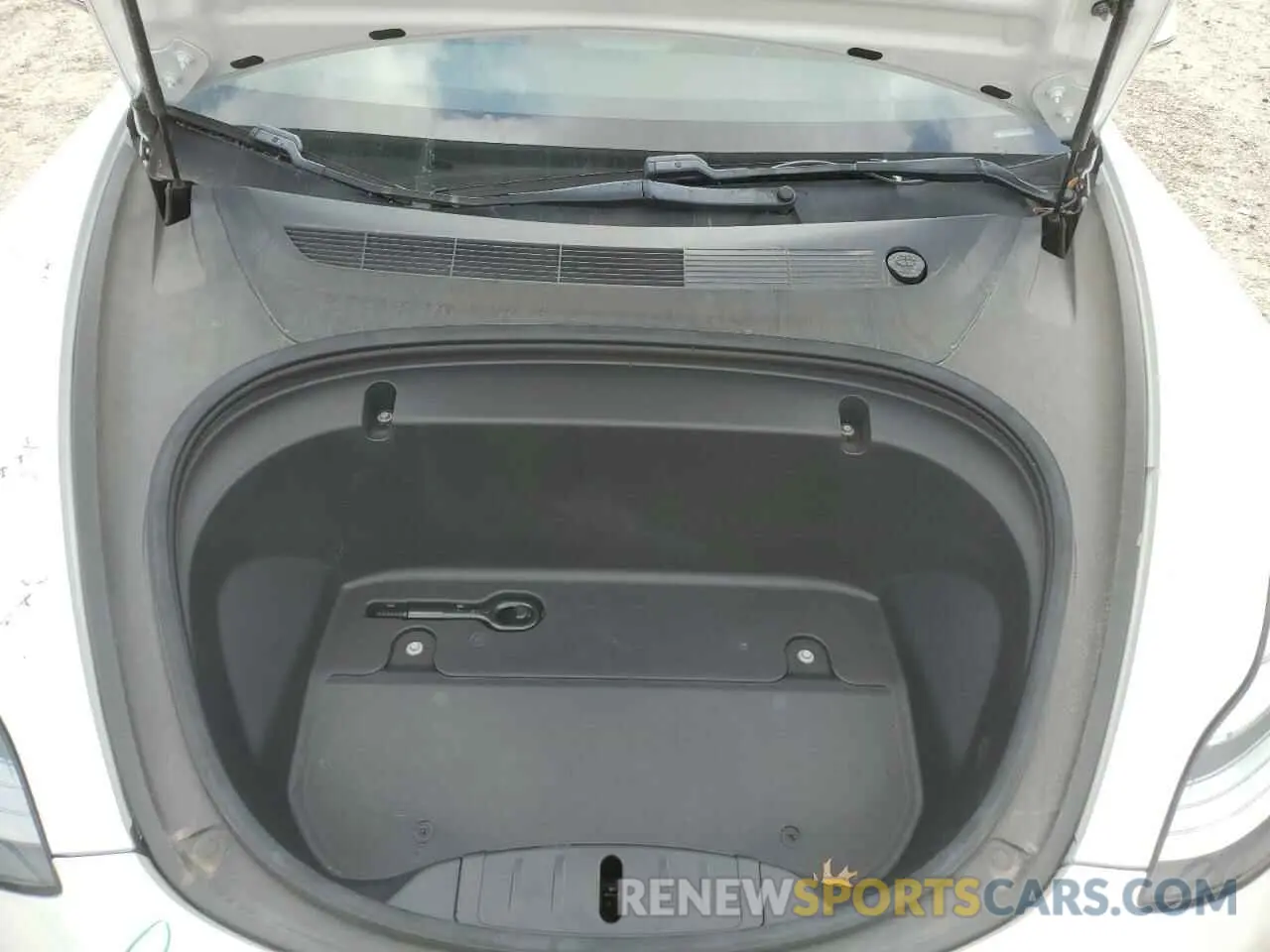 11 Photograph of a damaged car 5YJ3E1EA4LF634049 TESLA MODEL 3 2020