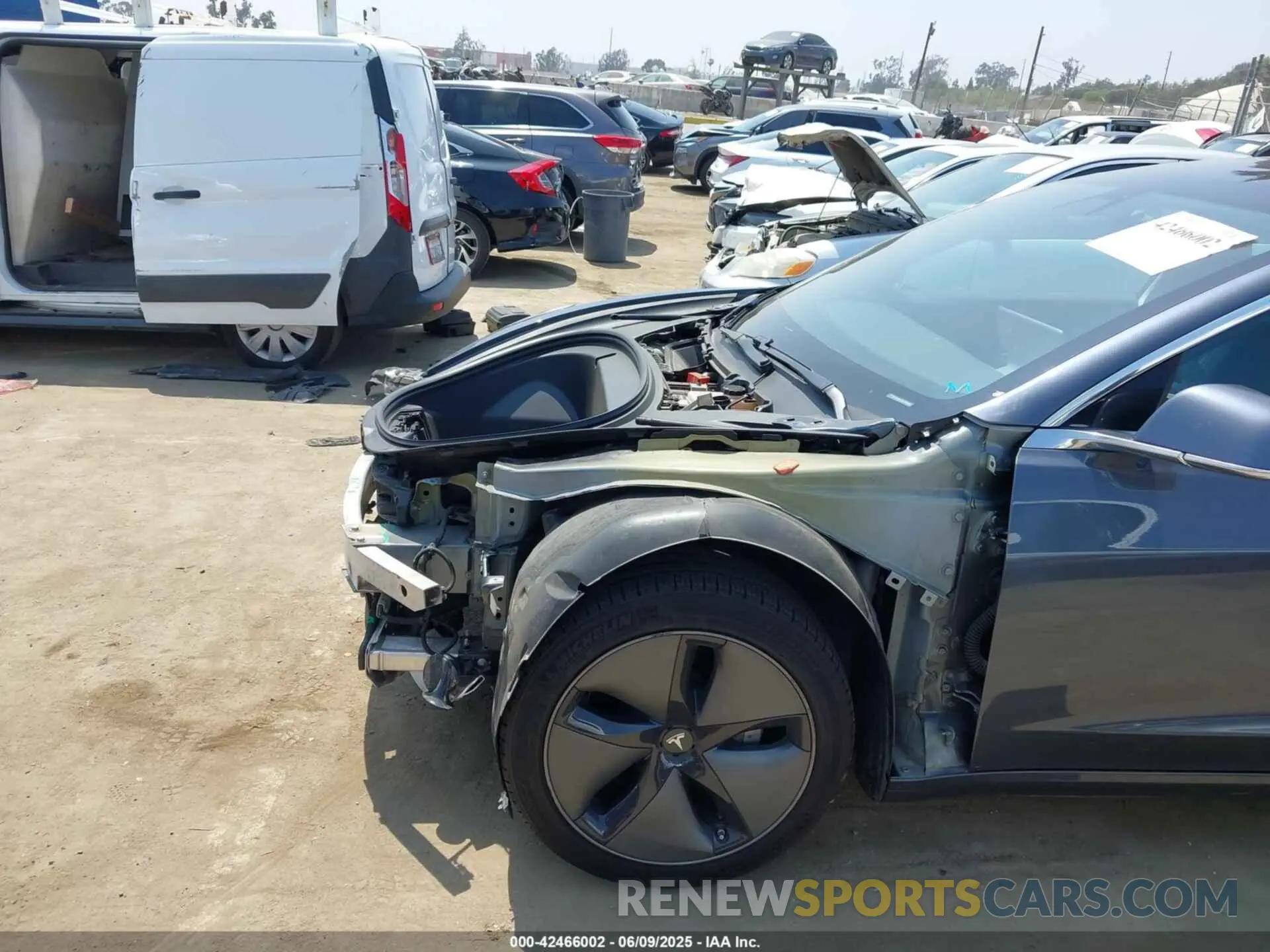 6 Photograph of a damaged car 5YJ3E1EA4LF644211 TESLA MODEL 3 2020