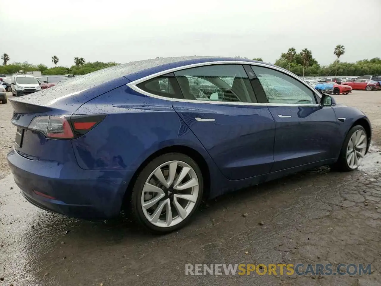 3 Photograph of a damaged car 5YJ3E1EA4LF645858 TESLA MODEL 3 2020