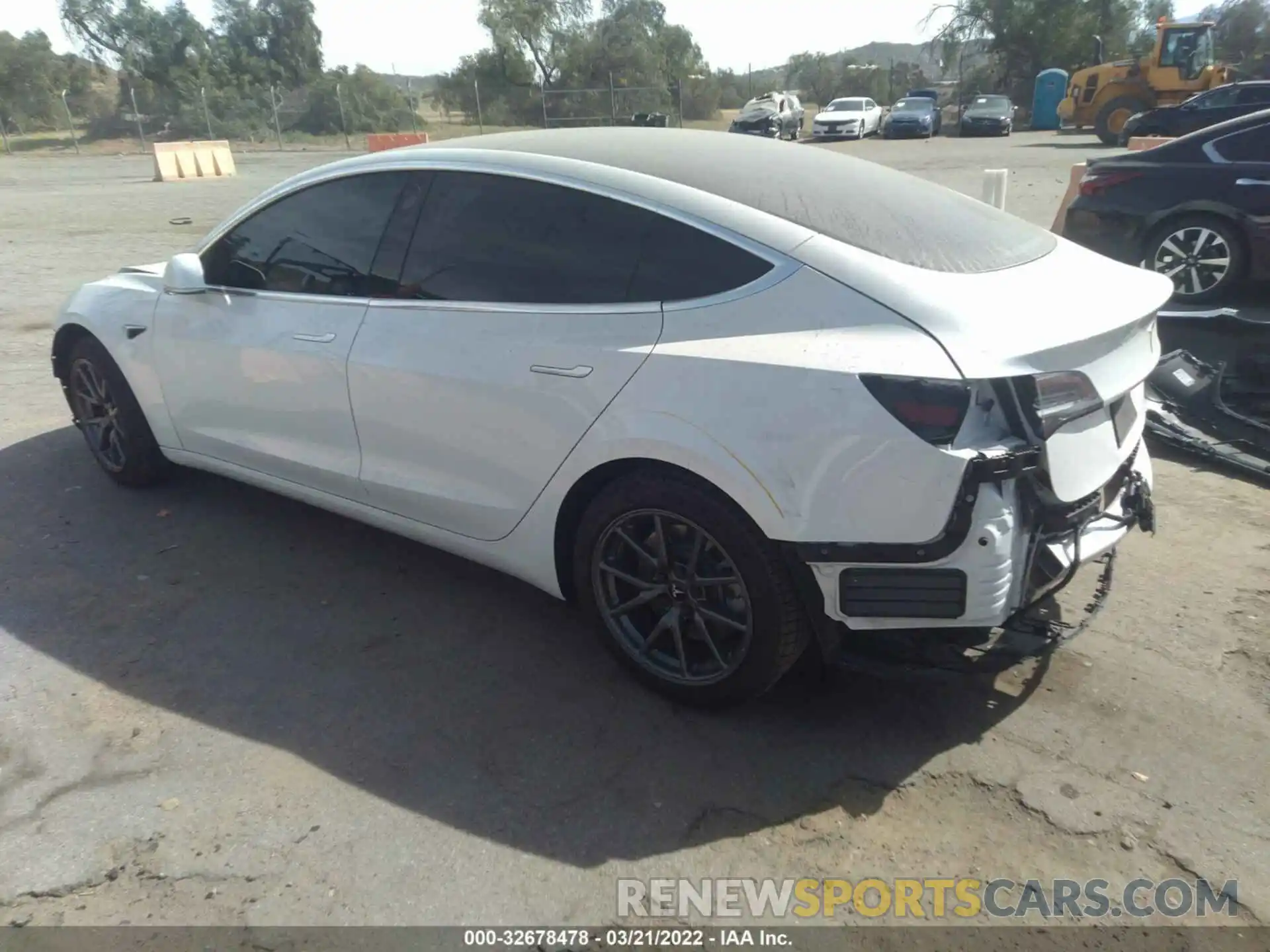 3 Photograph of a damaged car 5YJ3E1EA4LF739951 TESLA MODEL 3 2020