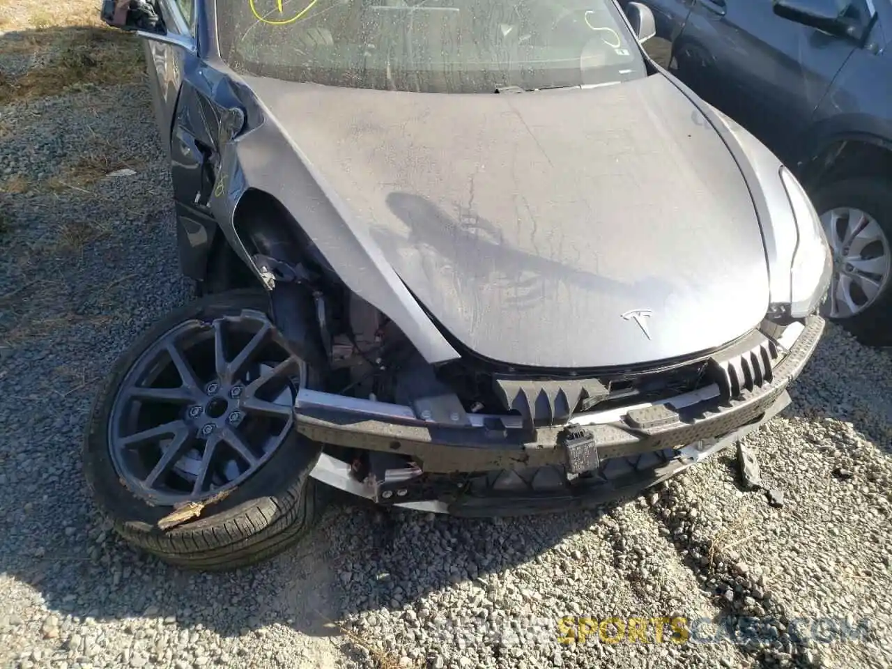 7 Photograph of a damaged car 5YJ3E1EA4LF743420 TESLA MODEL 3 2020