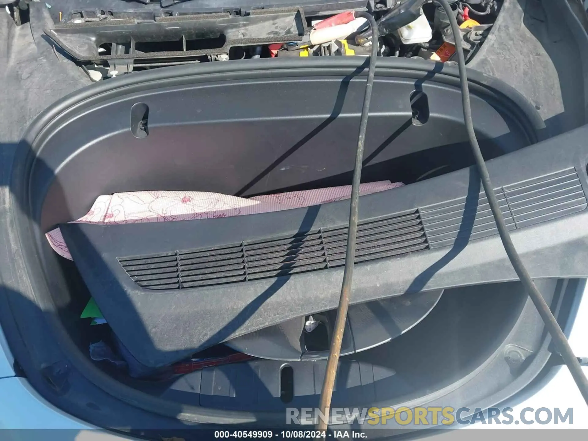10 Photograph of a damaged car 5YJ3E1EA4LF745071 TESLA MODEL 3 2020