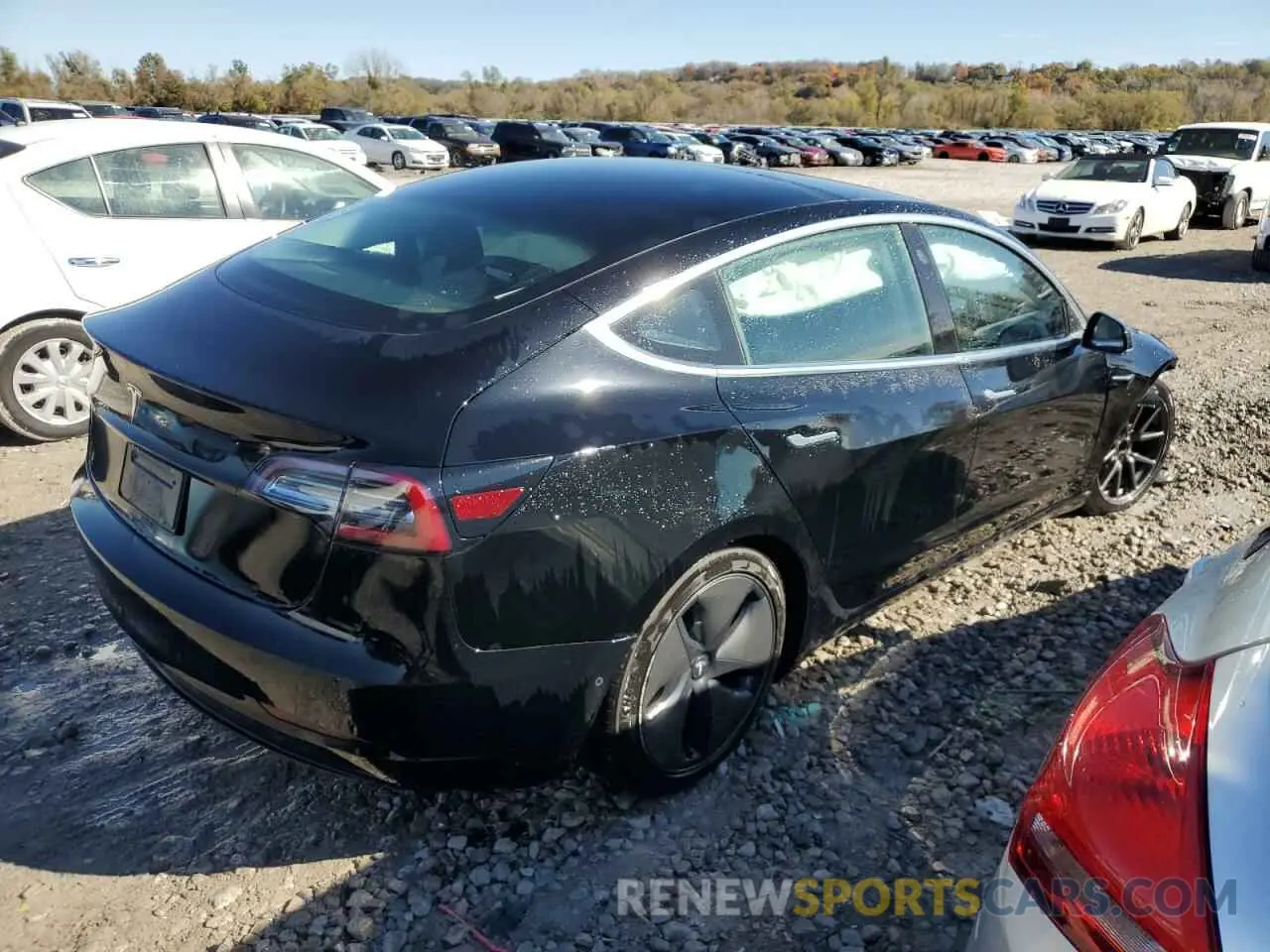 3 Photograph of a damaged car 5YJ3E1EA4LF745474 TESLA MODEL 3 2020
