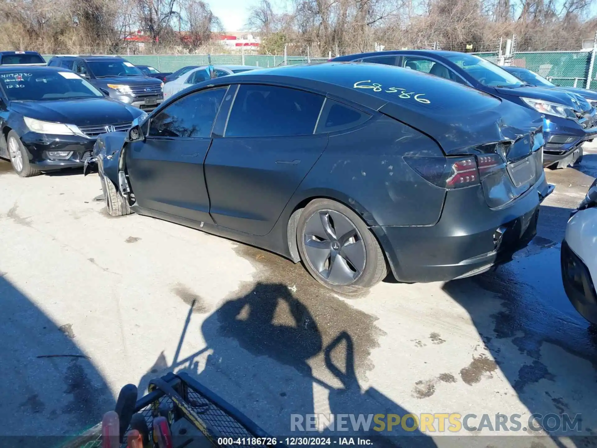 3 Photograph of a damaged car 5YJ3E1EA4LF745491 TESLA MODEL 3 2020