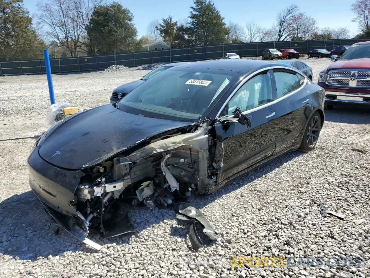 1 Photograph of a damaged car 5YJ3E1EA4LF784677 TESLA MODEL 3 2020