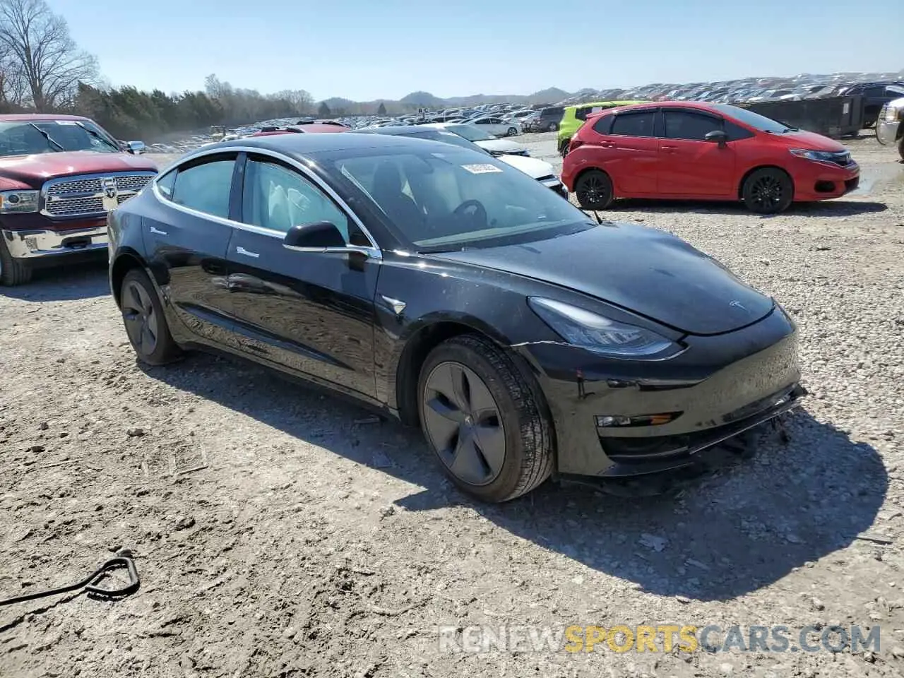 4 Photograph of a damaged car 5YJ3E1EA4LF784677 TESLA MODEL 3 2020