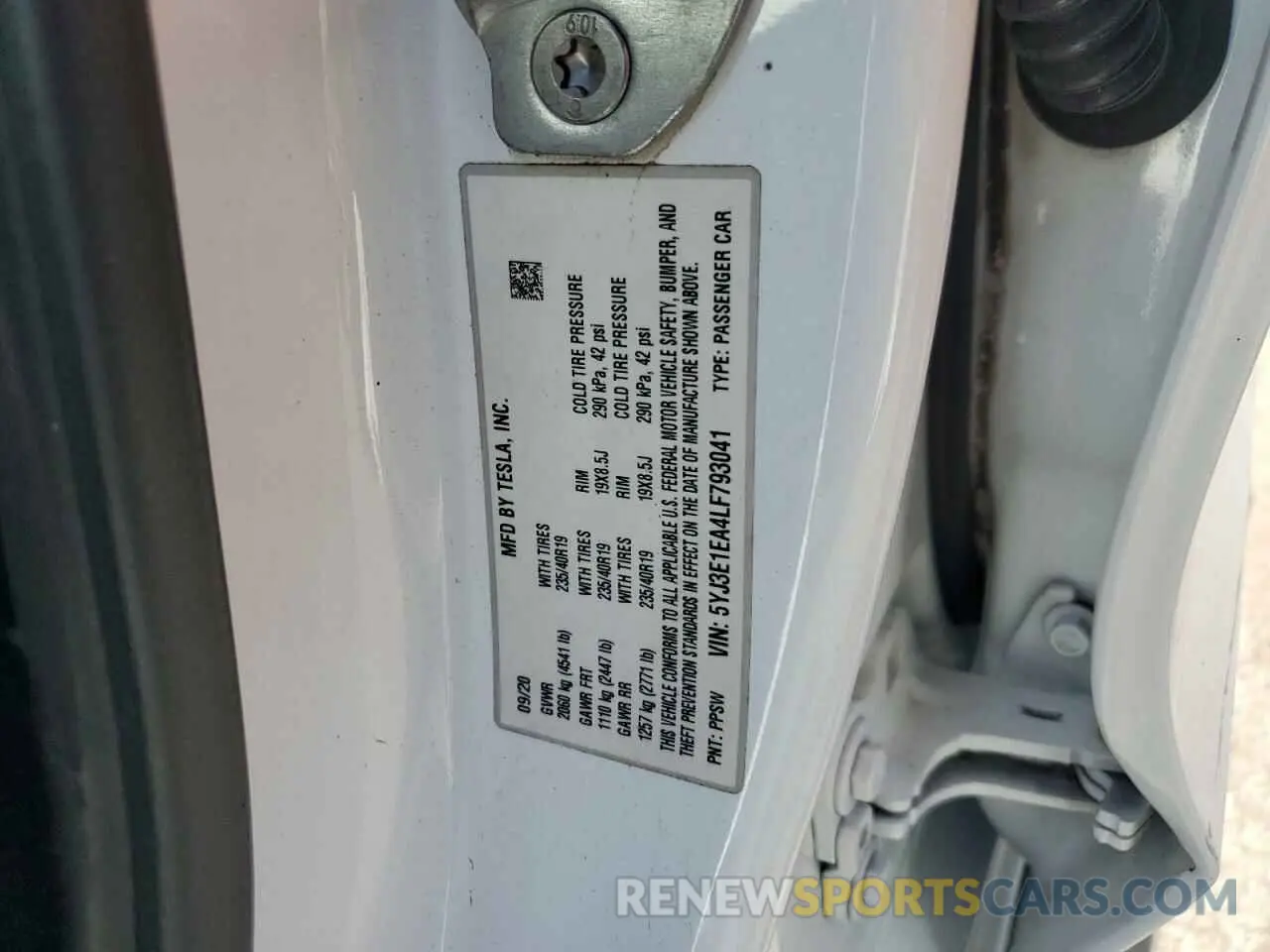 12 Photograph of a damaged car 5YJ3E1EA4LF793041 TESLA MODEL 3 2020