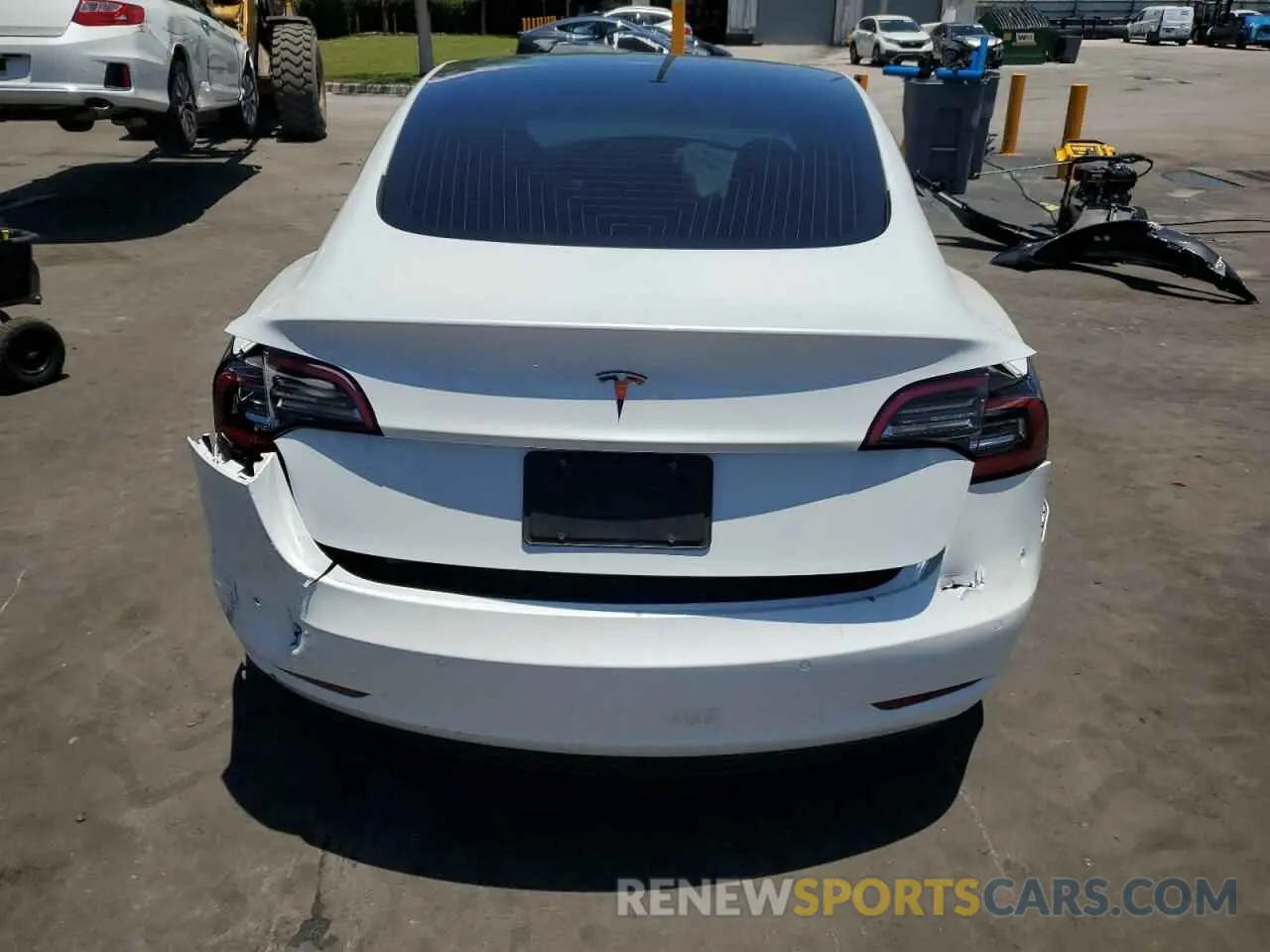 6 Photograph of a damaged car 5YJ3E1EA4LF793041 TESLA MODEL 3 2020