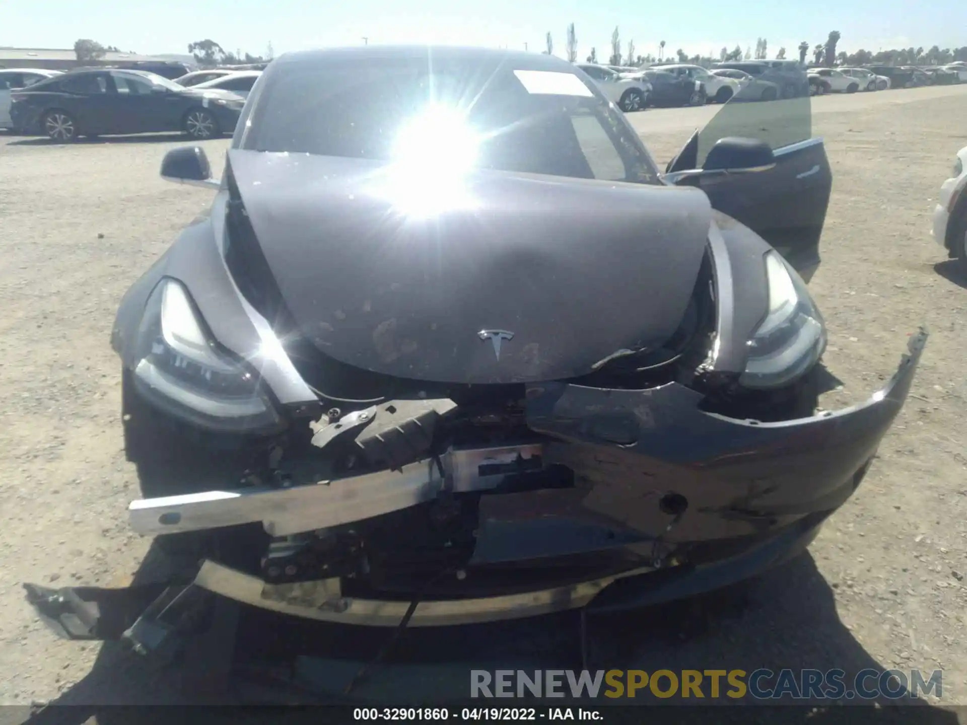 6 Photograph of a damaged car 5YJ3E1EA4LF798983 TESLA MODEL 3 2020