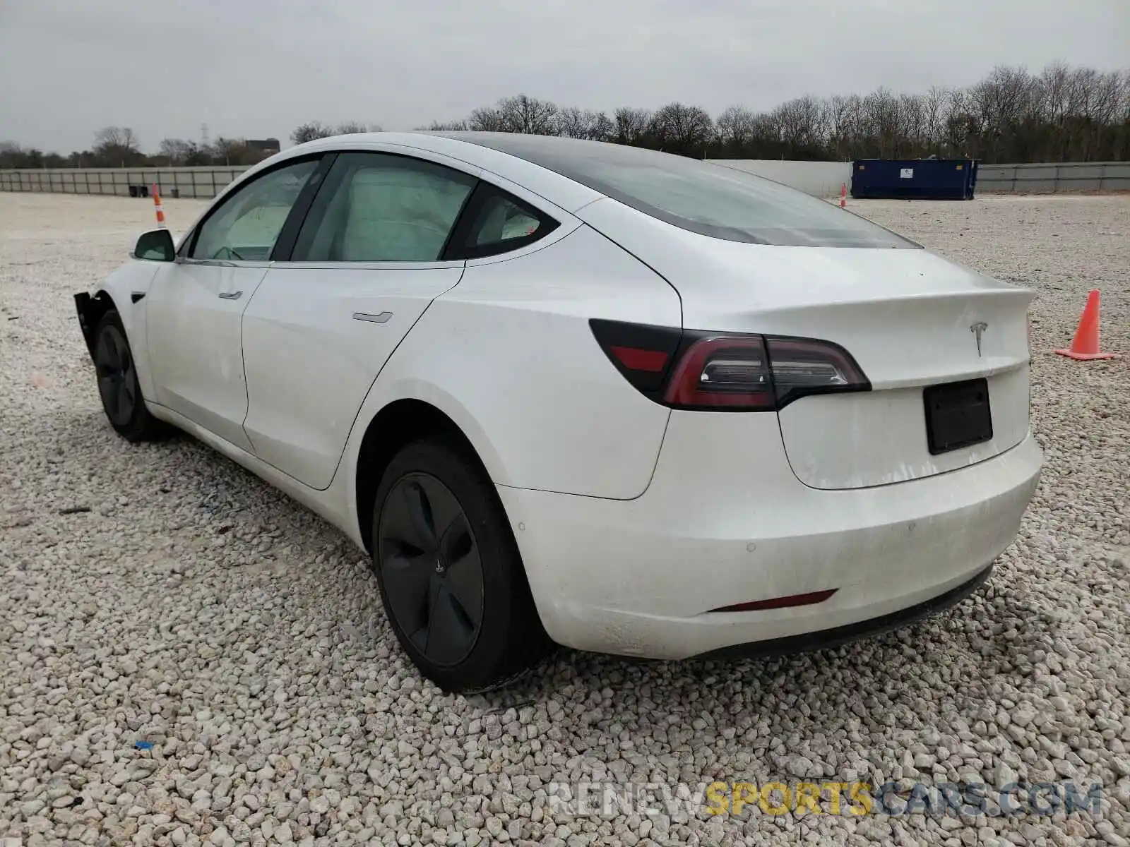 3 Photograph of a damaged car 5YJ3E1EA4LF800084 TESLA MODEL 3 2020