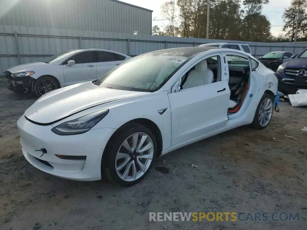 1 Photograph of a damaged car 5YJ3E1EA5LF509903 TESLA MODEL 3 2020