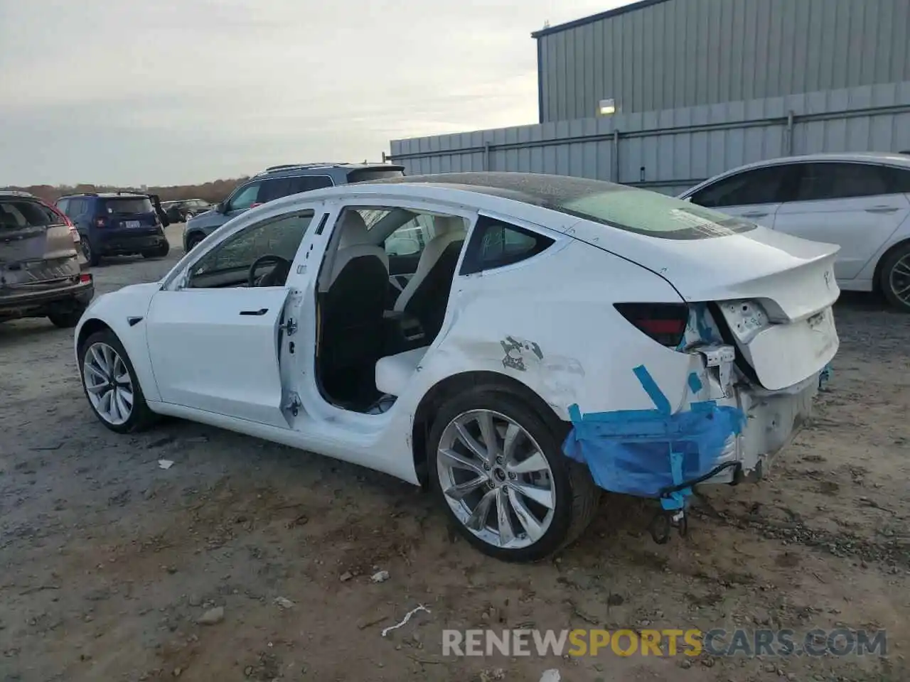 2 Photograph of a damaged car 5YJ3E1EA5LF509903 TESLA MODEL 3 2020