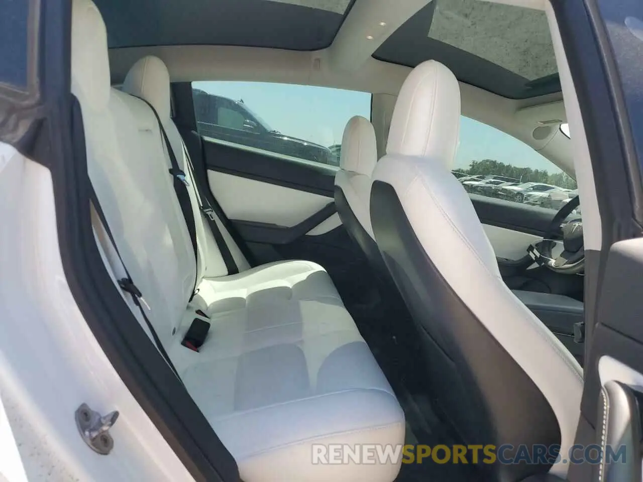 10 Photograph of a damaged car 5YJ3E1EA5LF599280 TESLA MODEL 3 2020