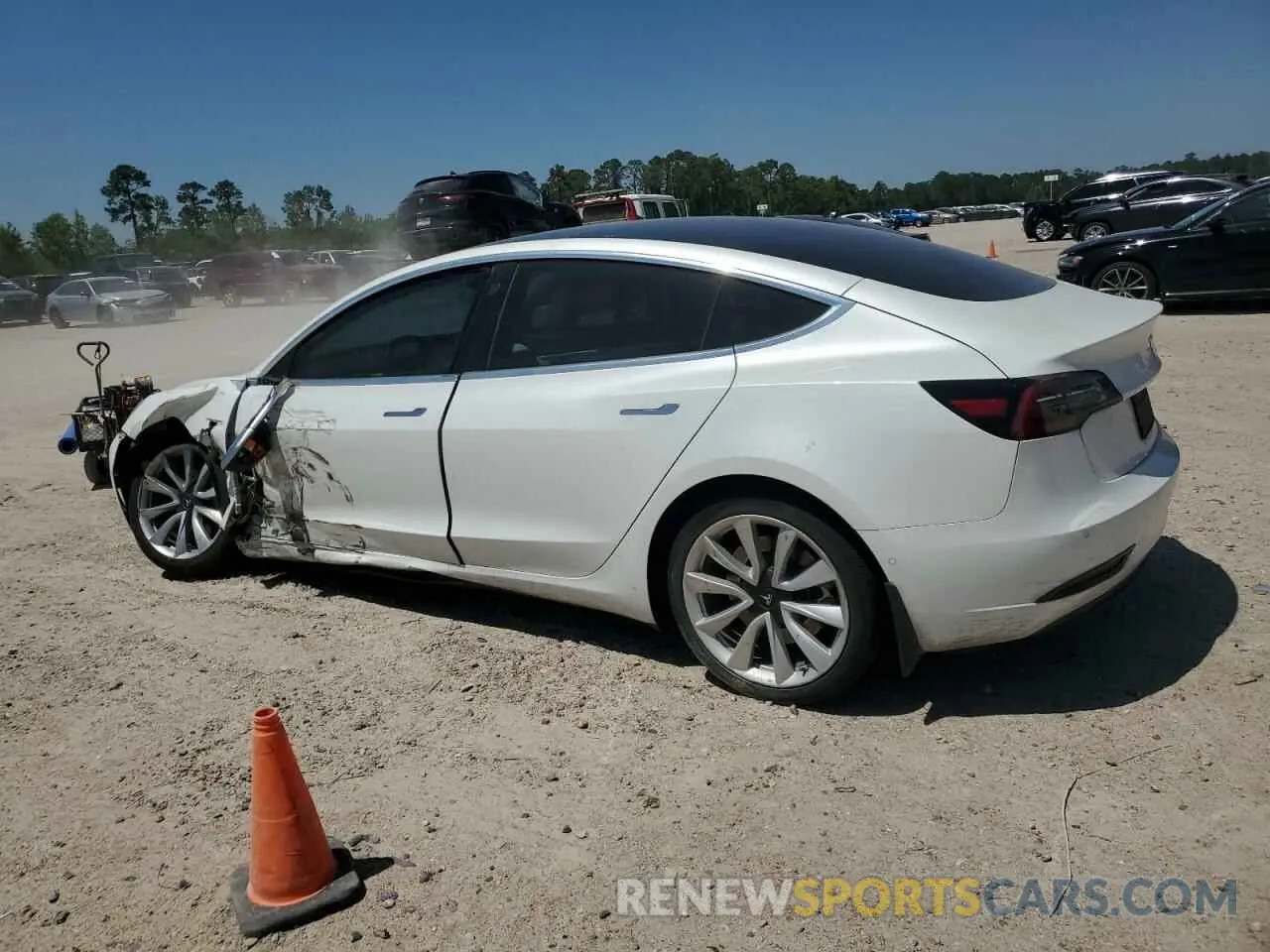 2 Photograph of a damaged car 5YJ3E1EA5LF599280 TESLA MODEL 3 2020