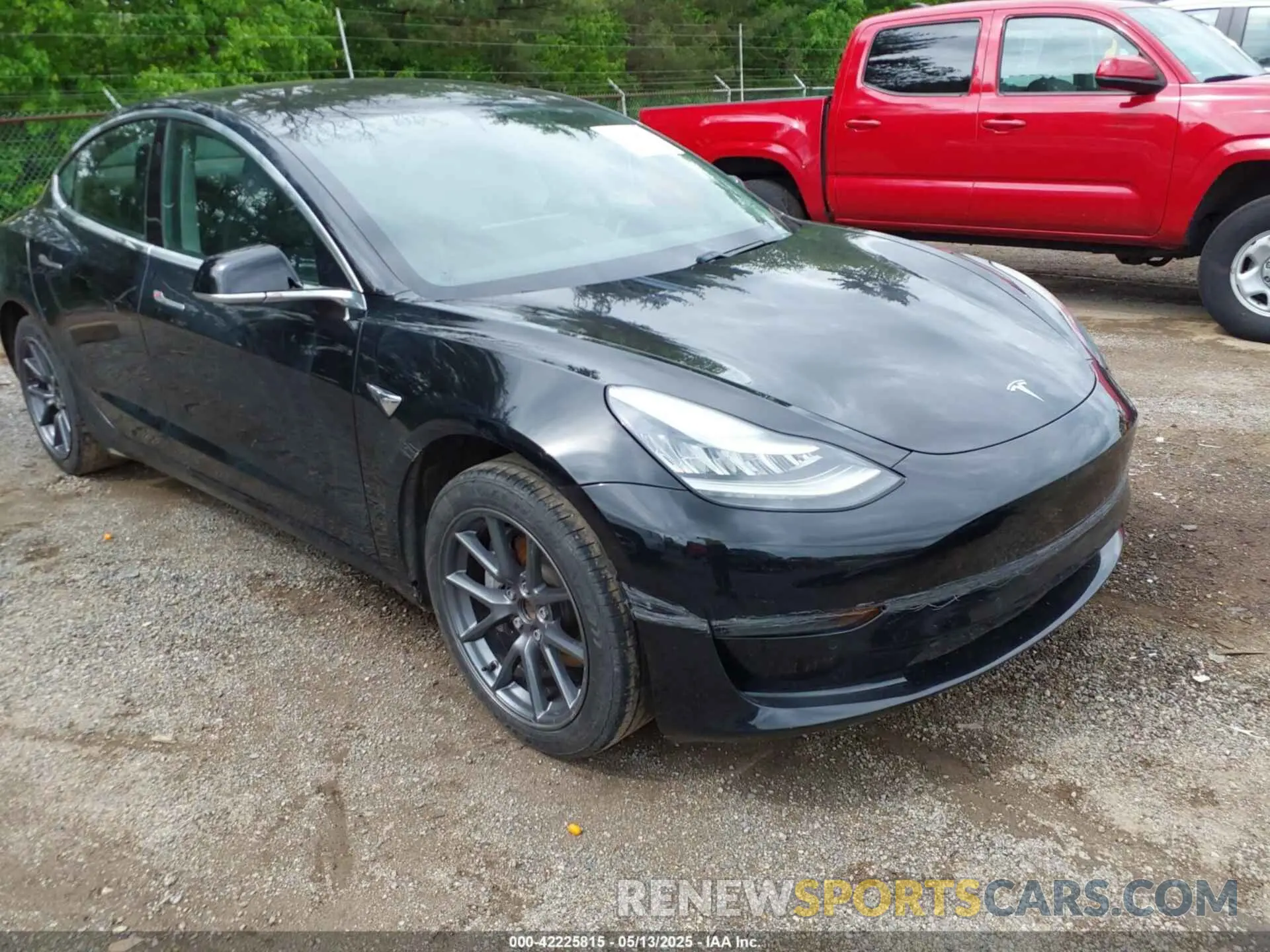 1 Photograph of a damaged car 5YJ3E1EA5LF606342 TESLA MODEL 3 2020
