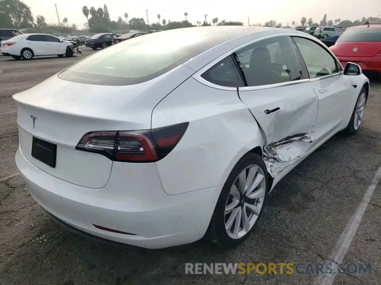 4 Photograph of a damaged car 5YJ3E1EA5LF614294 TESLA MODEL 3 2020