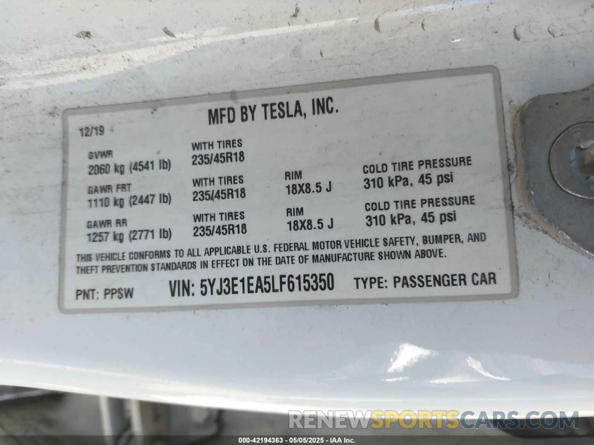 9 Photograph of a damaged car 5YJ3E1EA5LF615350 TESLA MODEL 3 2020