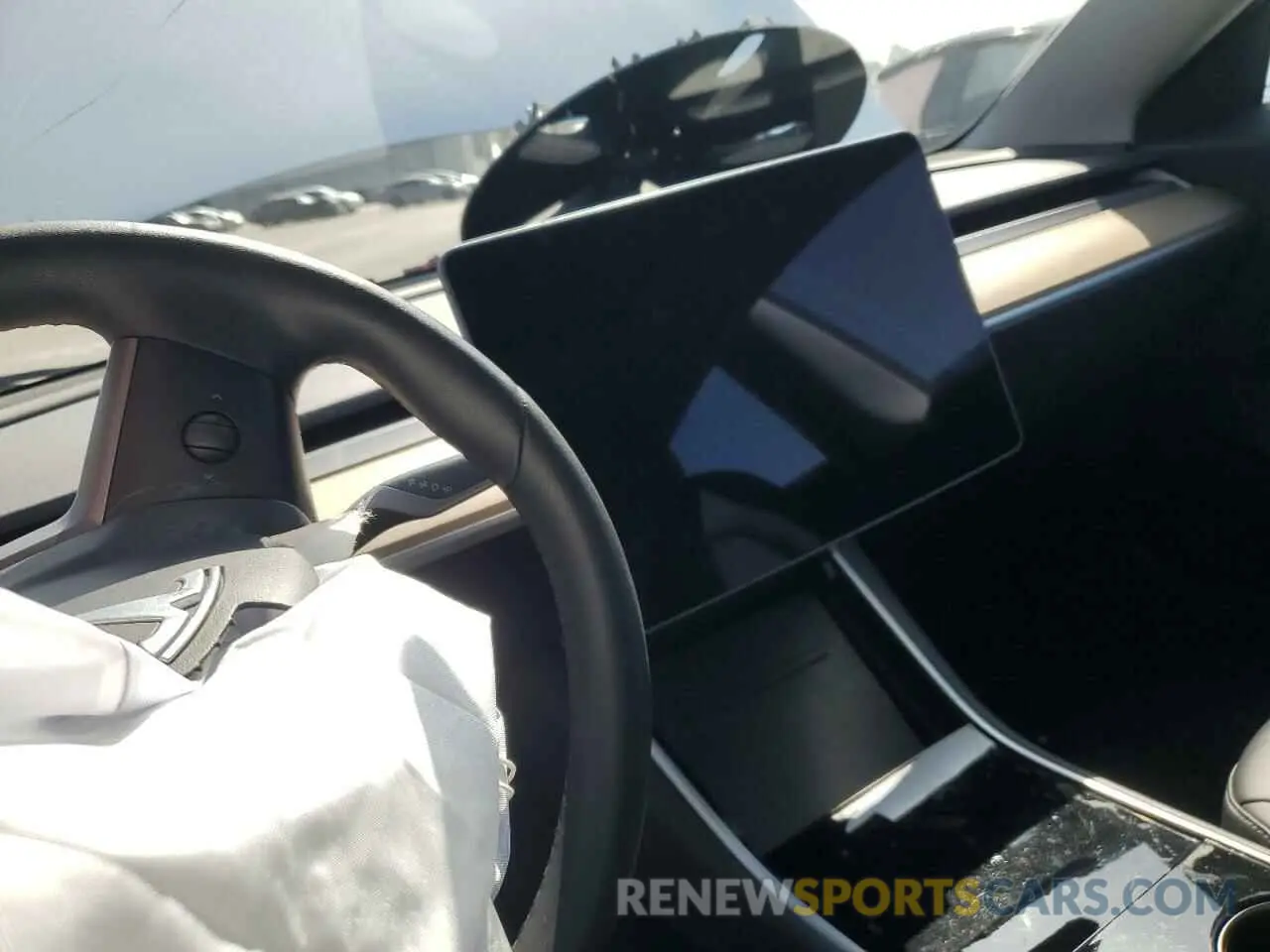 9 Photograph of a damaged car 5YJ3E1EA5LF632178 TESLA MODEL 3 2020