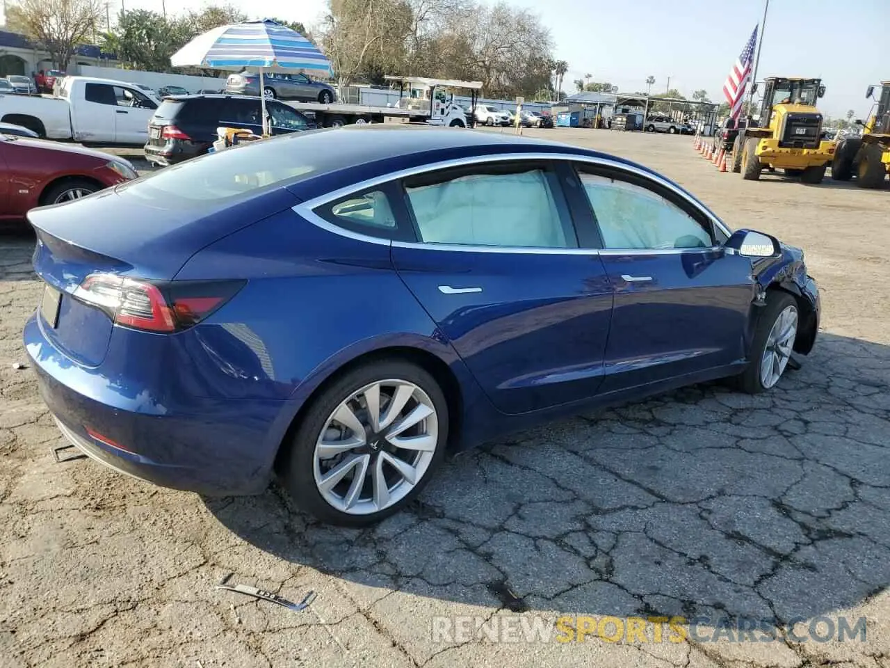 3 Photograph of a damaged car 5YJ3E1EA5LF634013 TESLA MODEL 3 2020