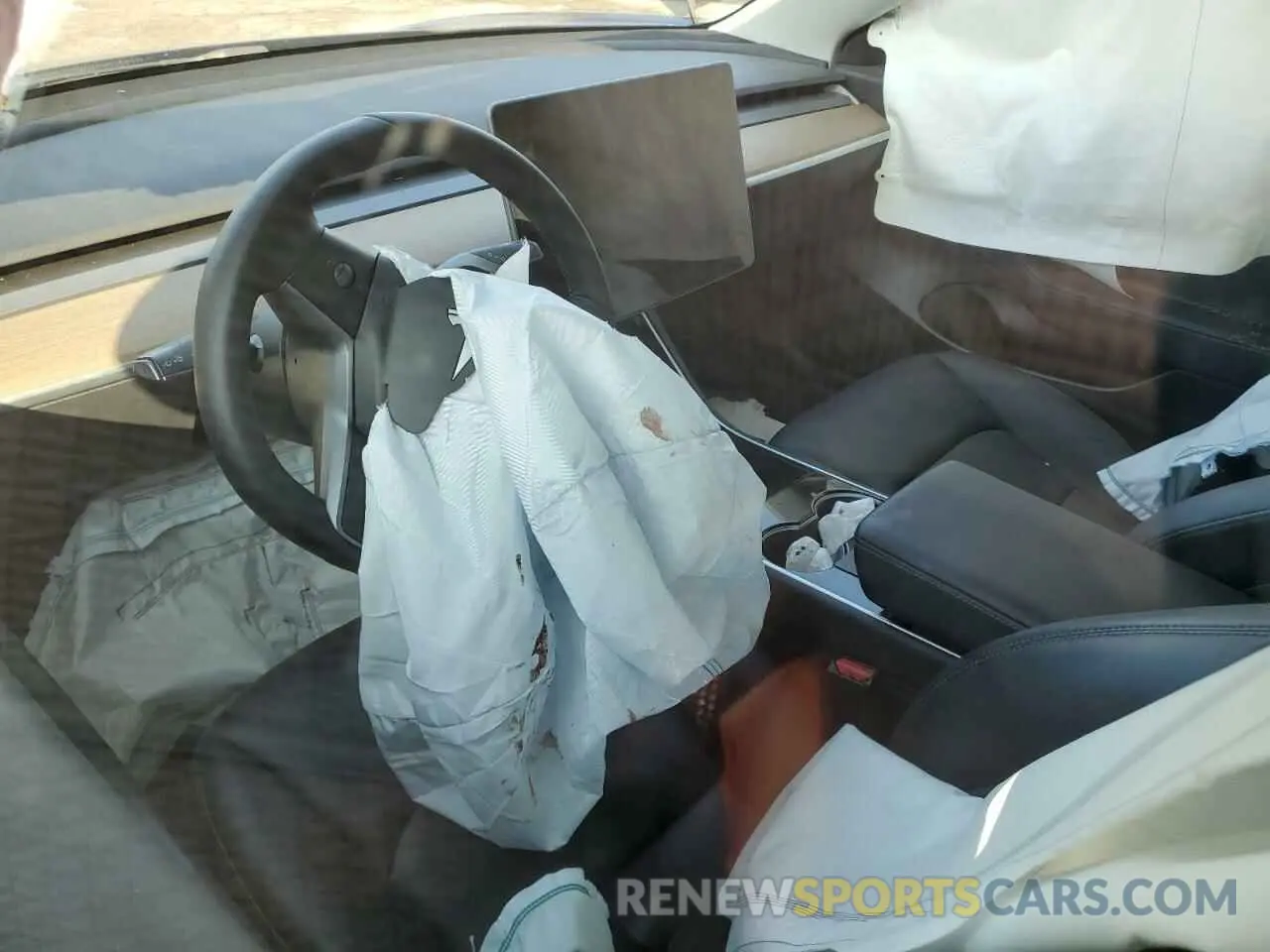 8 Photograph of a damaged car 5YJ3E1EA5LF634013 TESLA MODEL 3 2020