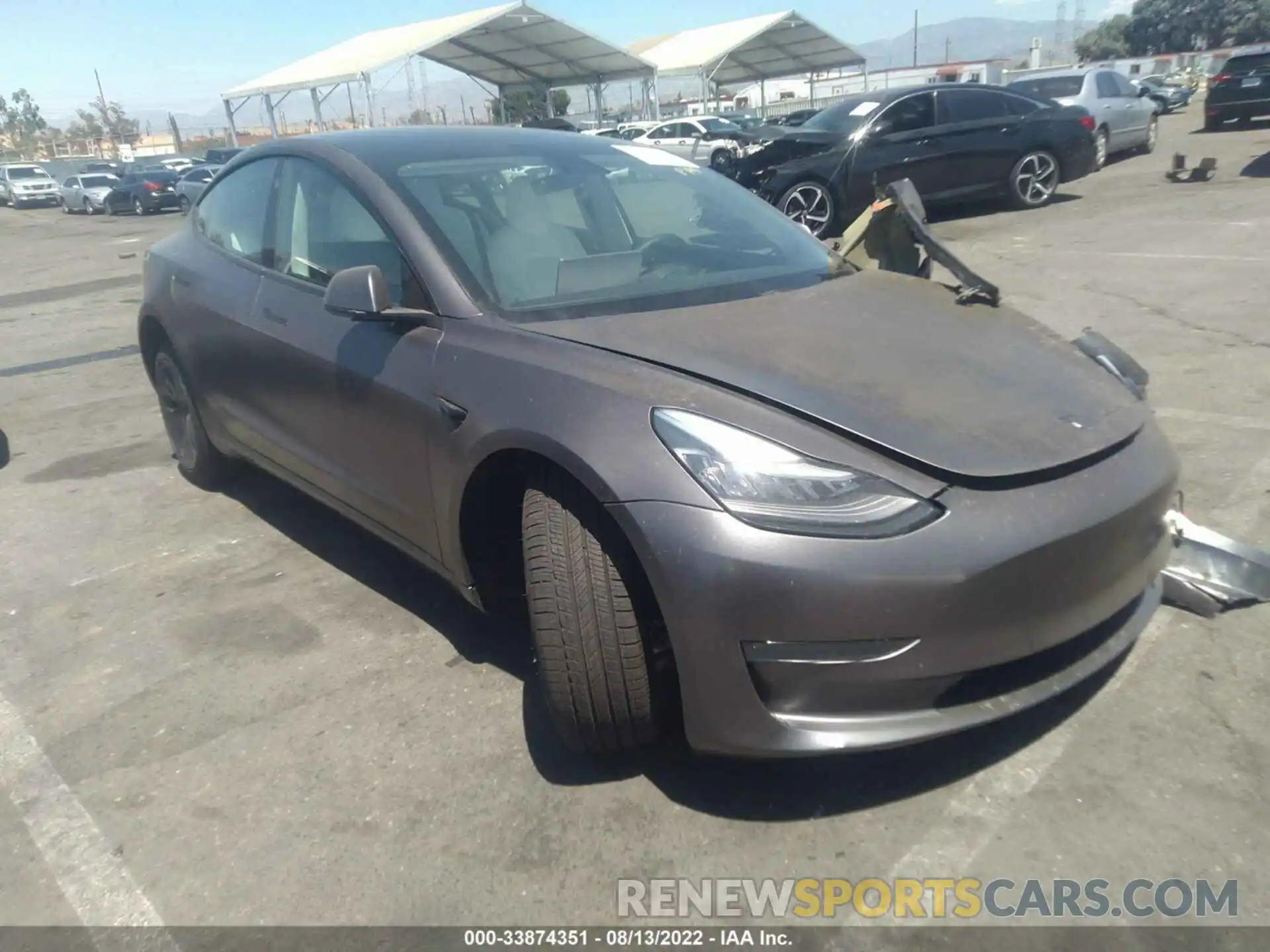 1 Photograph of a damaged car 5YJ3E1EA5LF634528 TESLA MODEL 3 2020