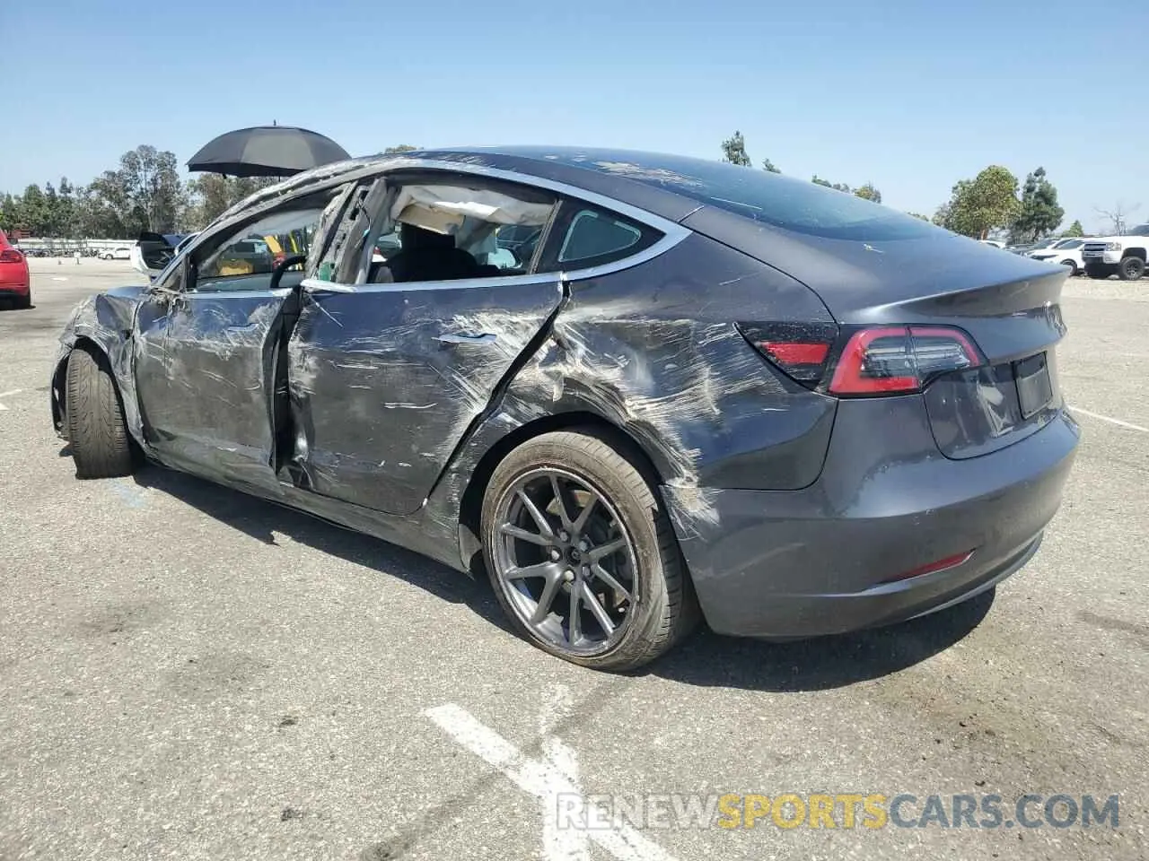 2 Photograph of a damaged car 5YJ3E1EA5LF644296 TESLA MODEL 3 2020