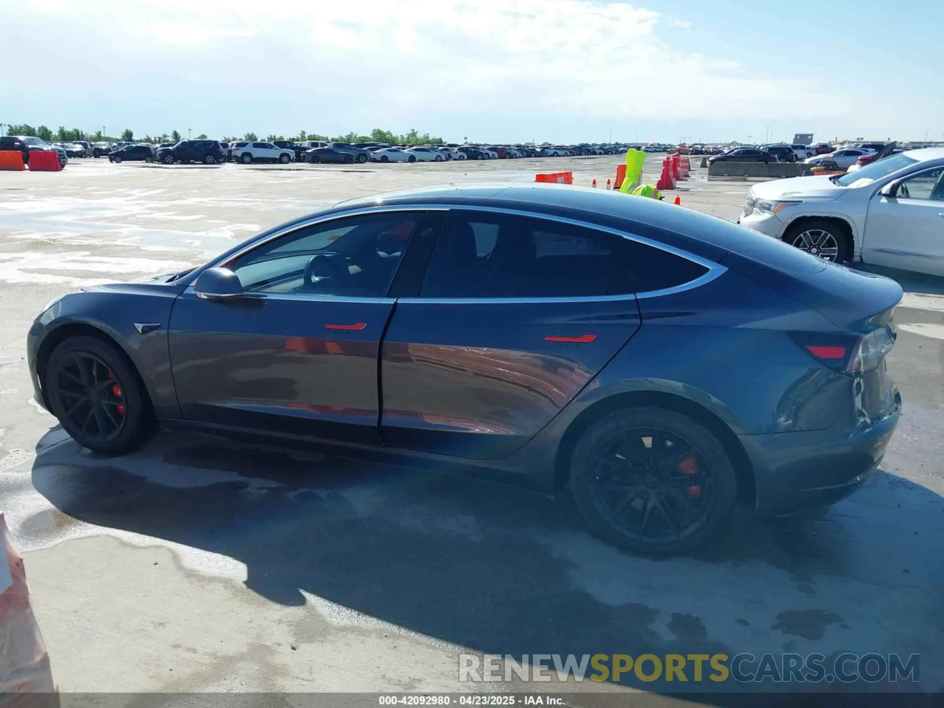 13 Photograph of a damaged car 5YJ3E1EA5LF644864 TESLA MODEL 3 2020