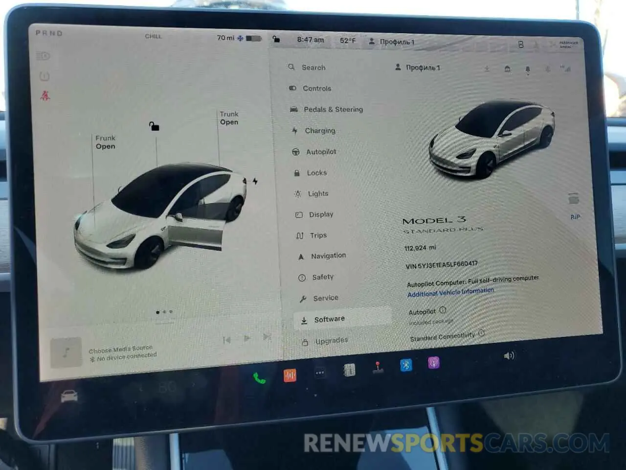 9 Photograph of a damaged car 5YJ3E1EA5LF660417 TESLA MODEL 3 2020