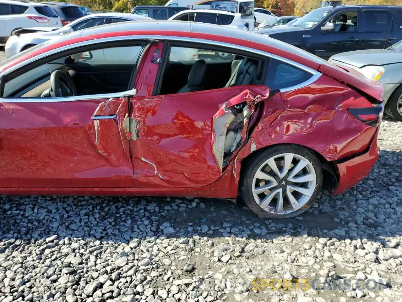 9 Photograph of a damaged car 5YJ3E1EA5LF661275 TESLA MODEL 3 2020